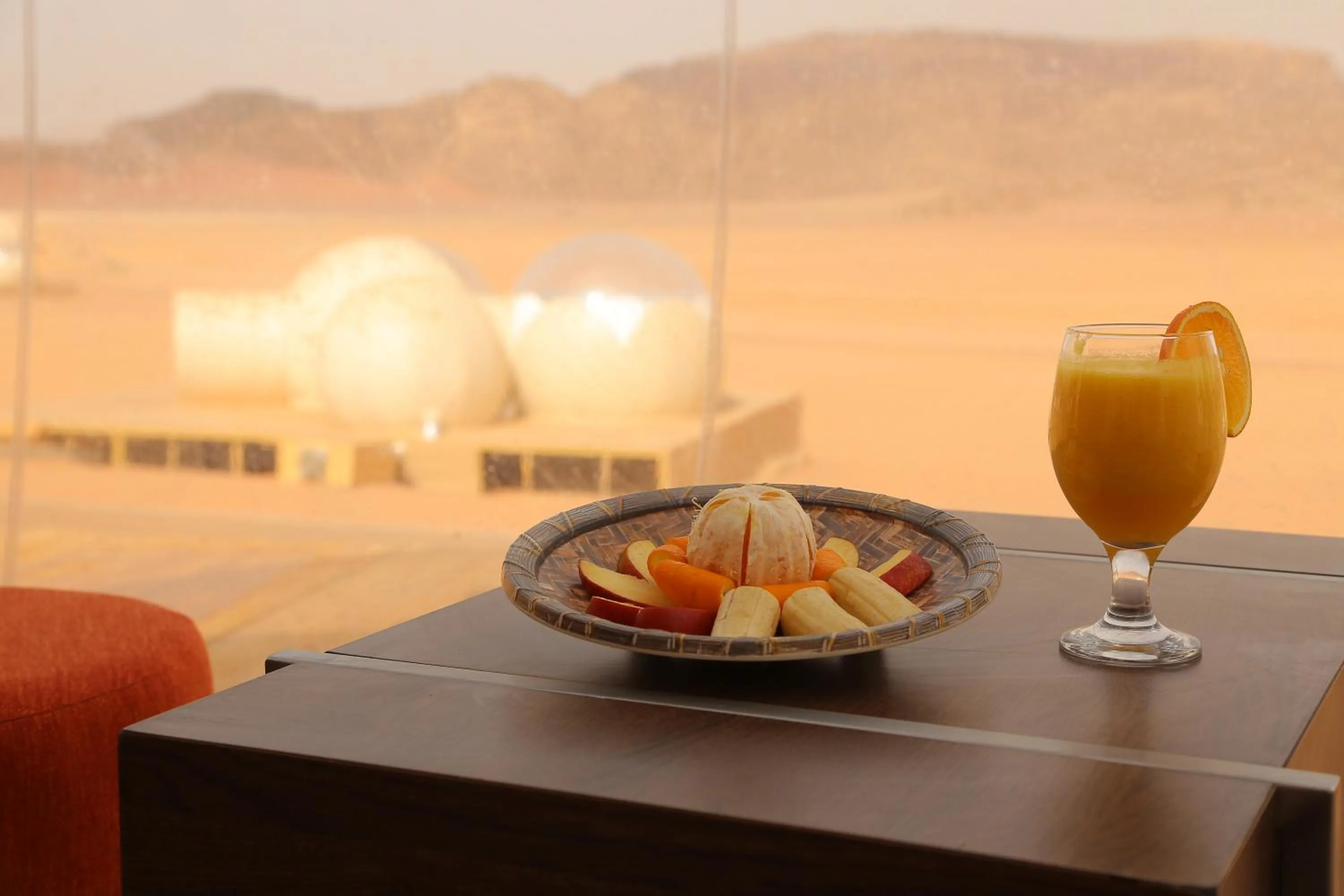 Food and drinks in Wadi Rum Bubble Luxotel