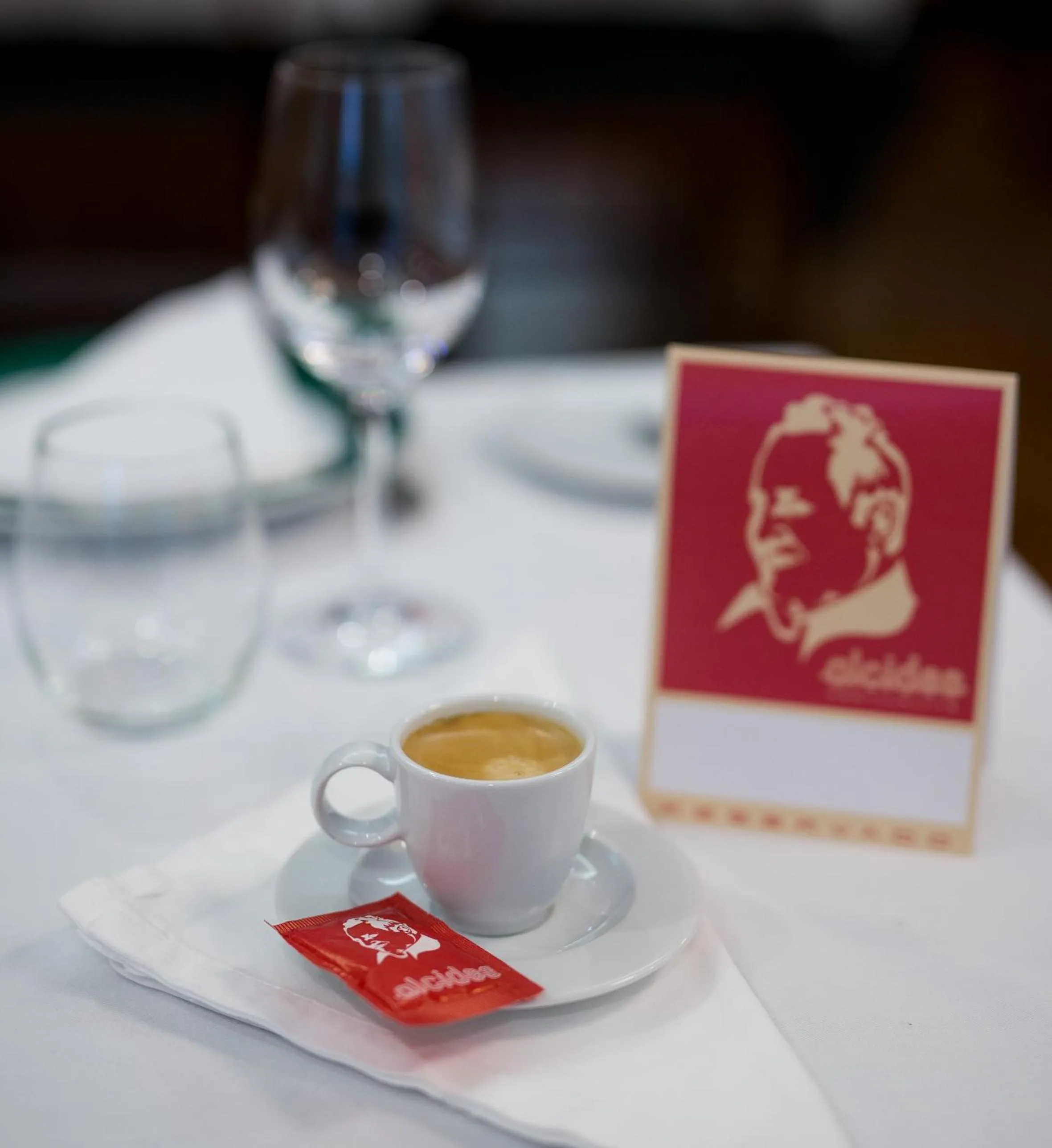 Food and drinks in Hotel Alcides