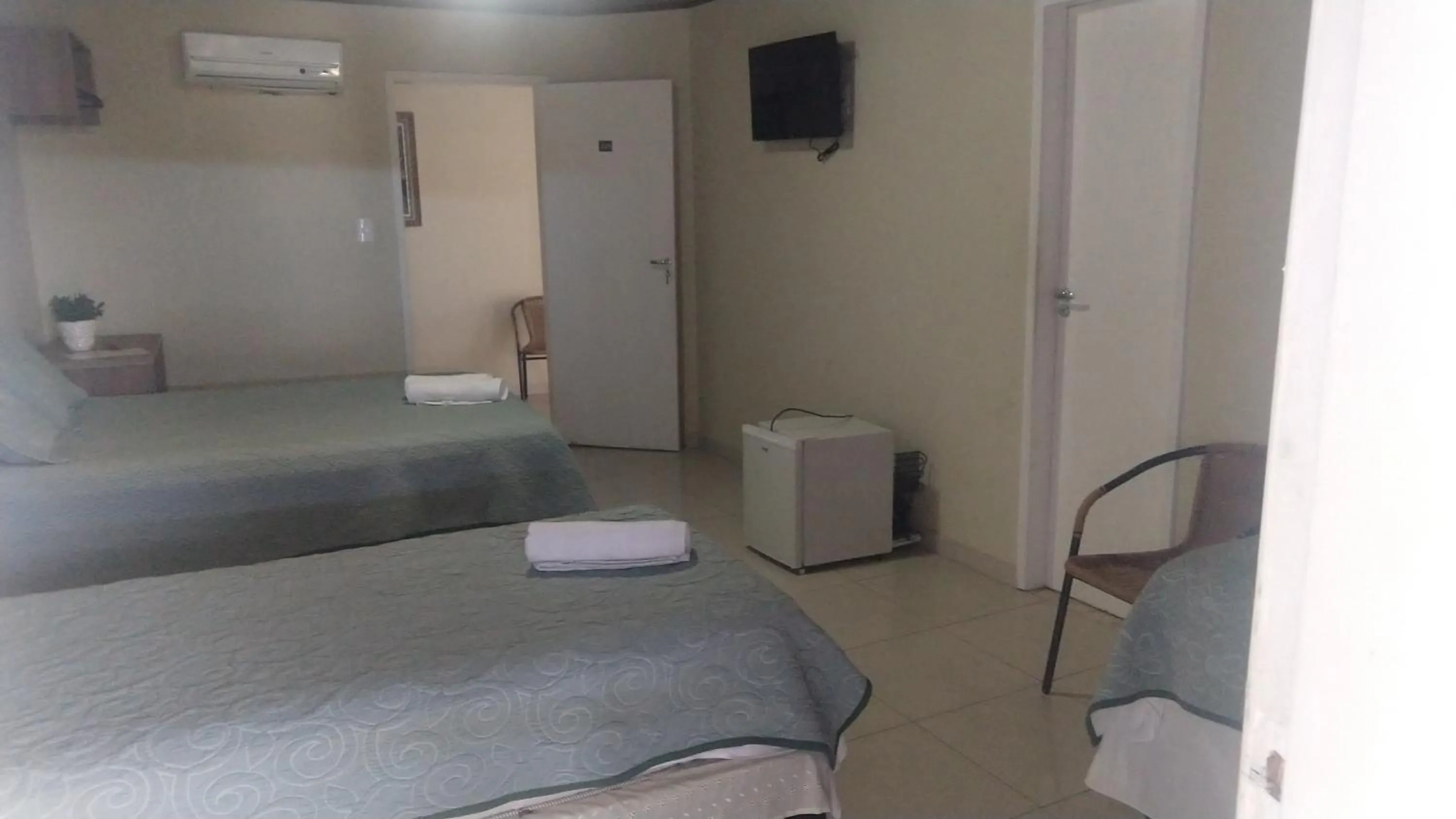 Photo of the whole room, Bed in Hotel Aracaju Express
