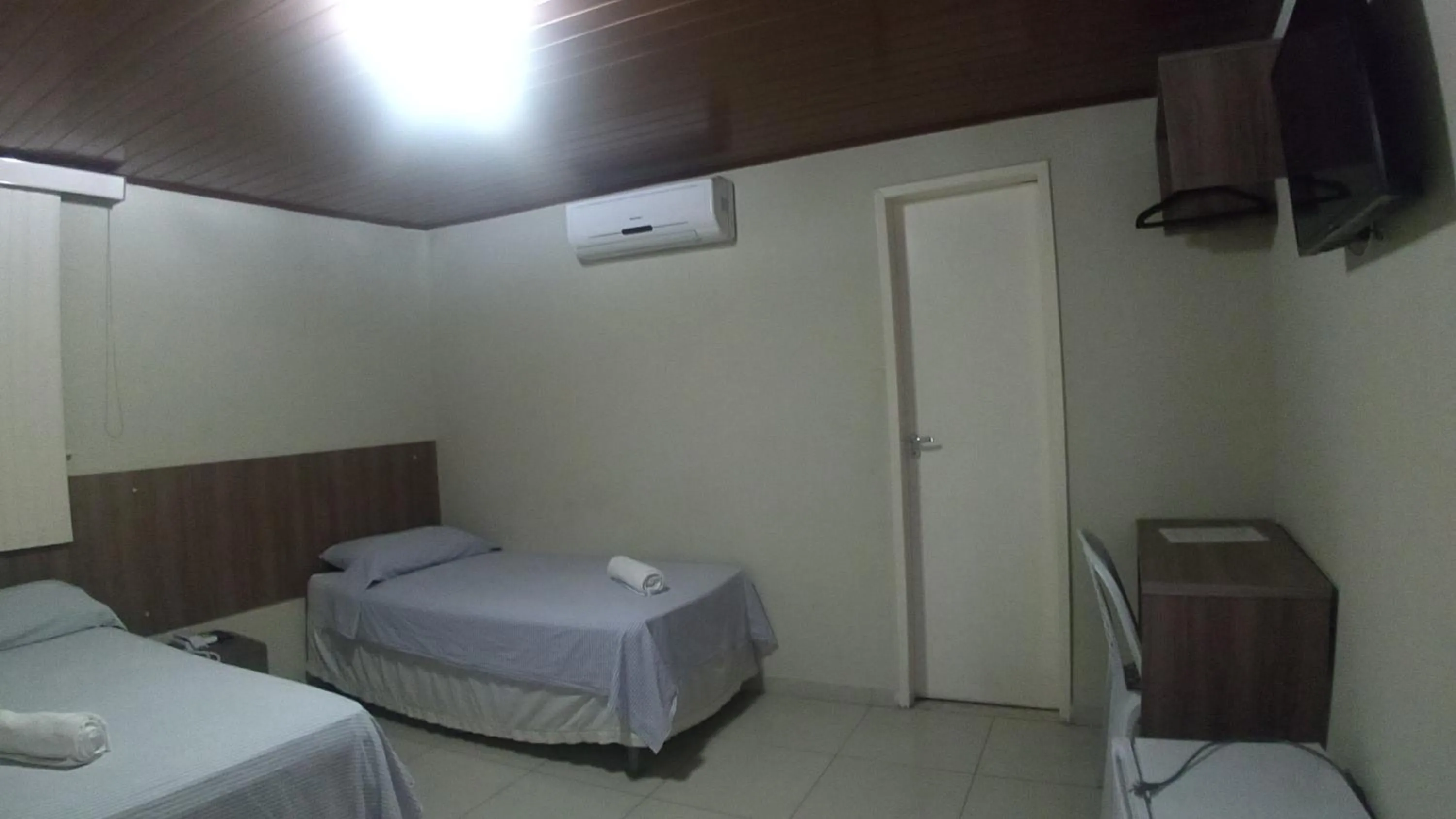 Photo of the whole room, Bed in Hotel Aracaju Express