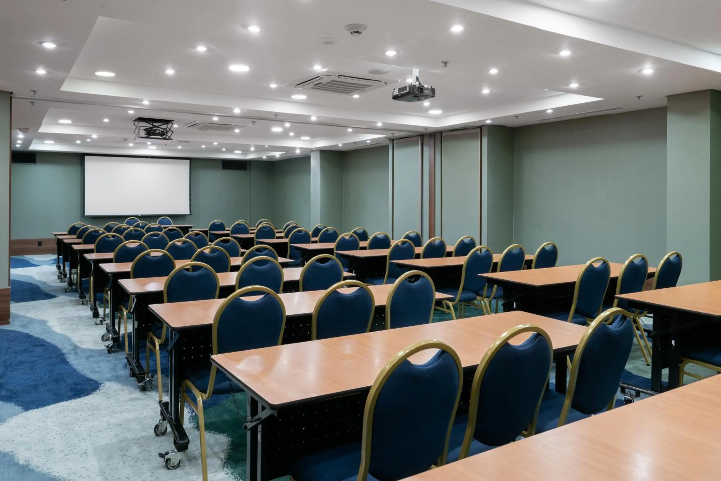 Meeting/conference room in Hilton Porto Alegre, Brazil