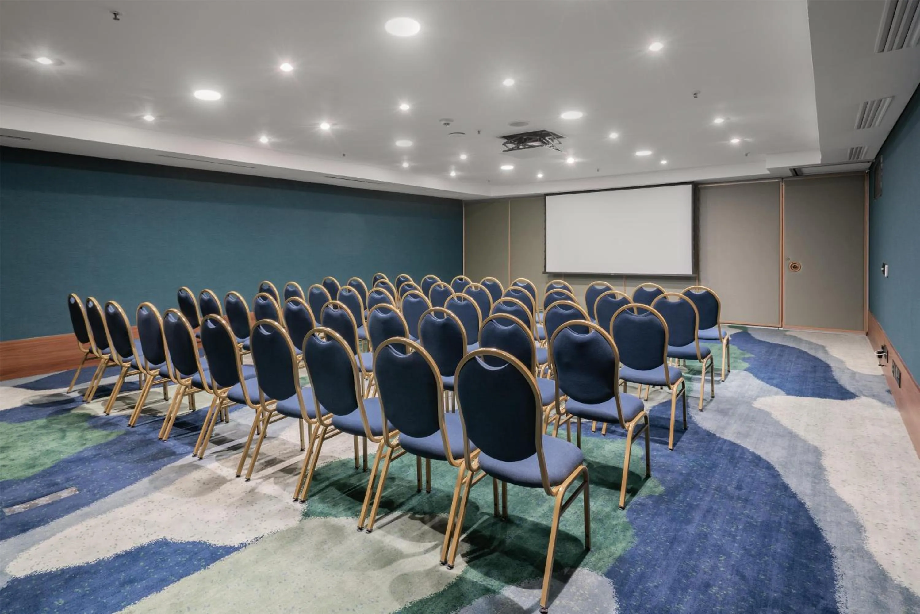 Meeting/conference room in Hilton Porto Alegre, Brazil
