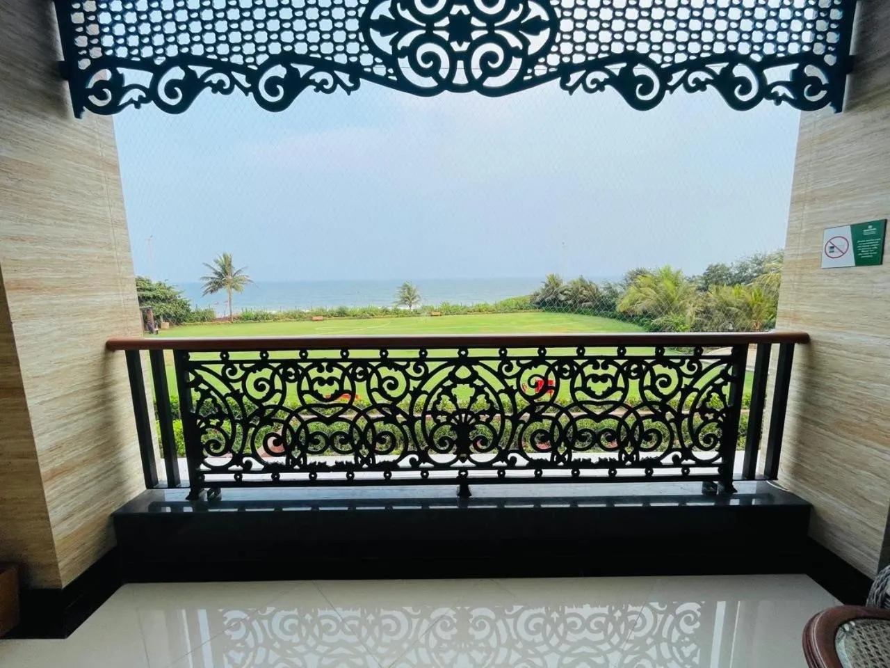 Balcony/Terrace in Mayfair Palm Beach Resort