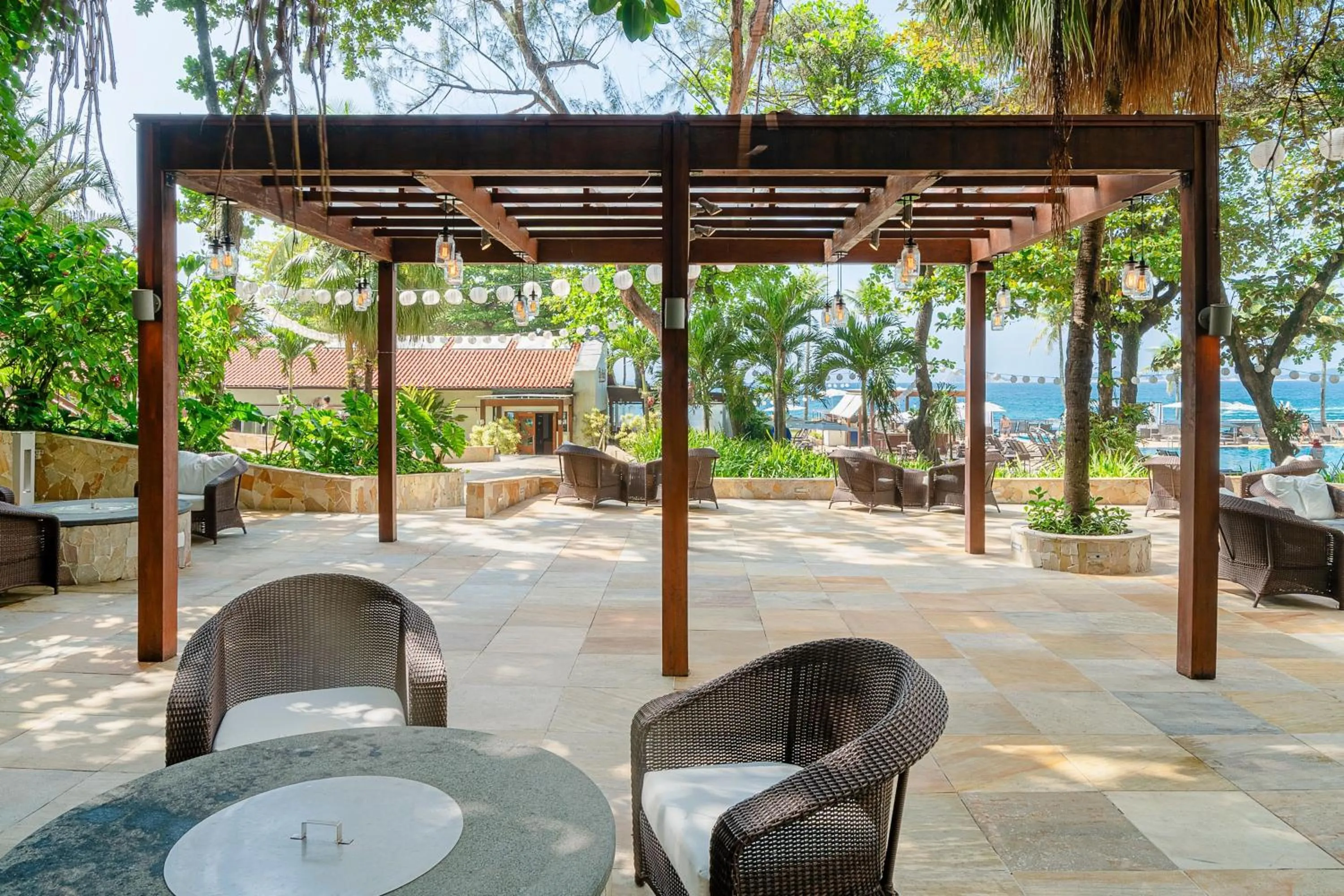 Restaurant/places to eat in Sheraton Grand Rio Hotel & Resort