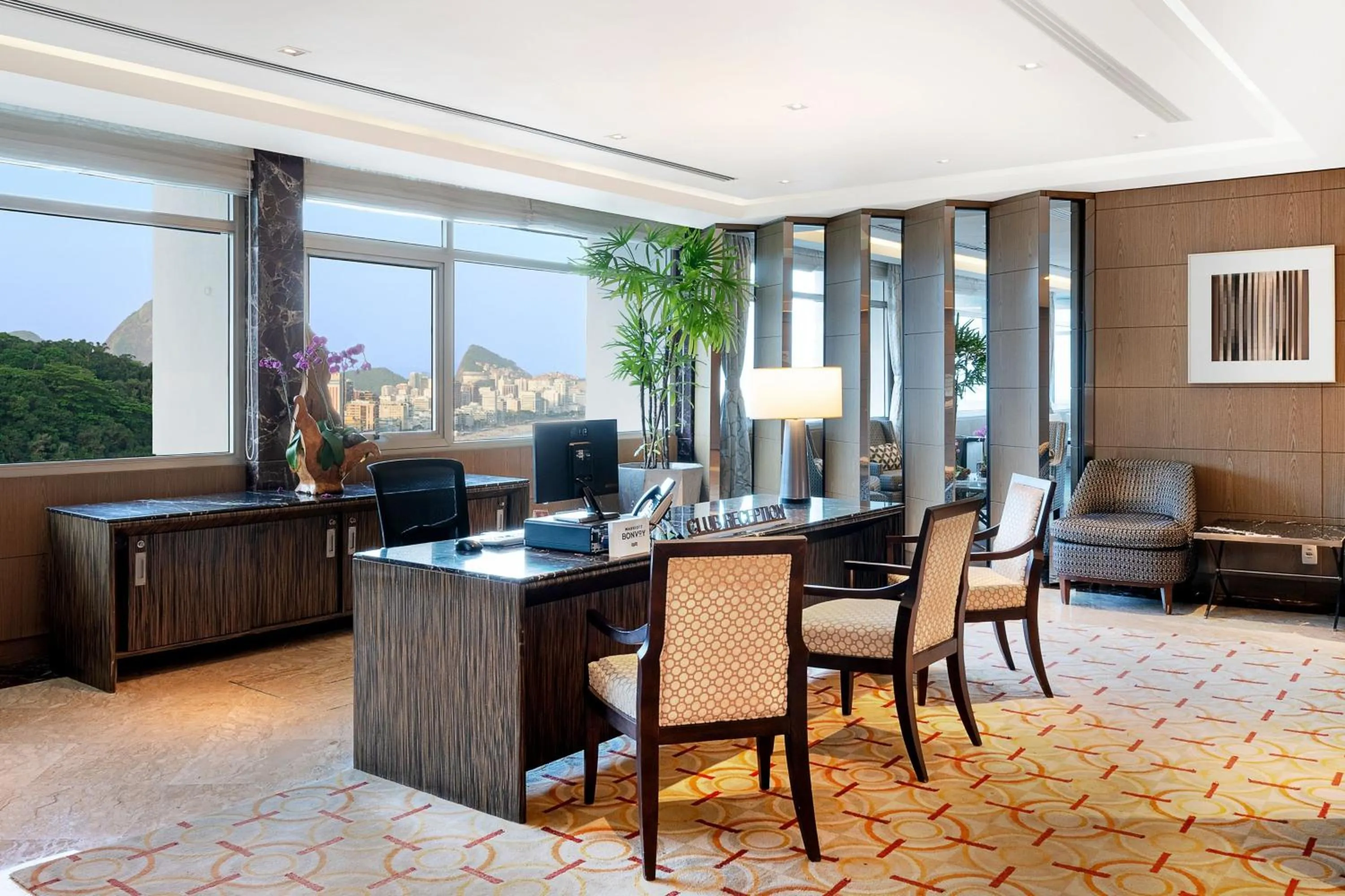 Lounge or bar in Sheraton Grand Rio Hotel & Resort