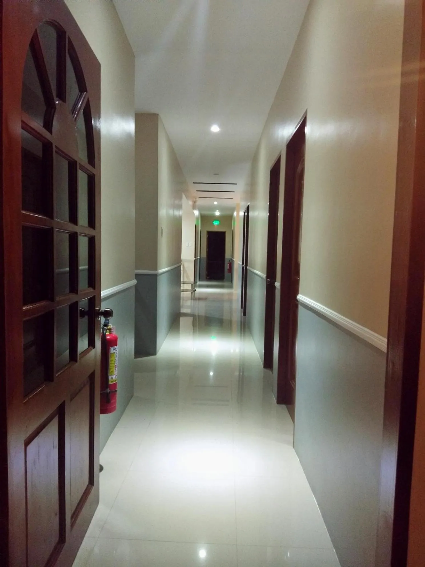 B&S Orchids suites hotel