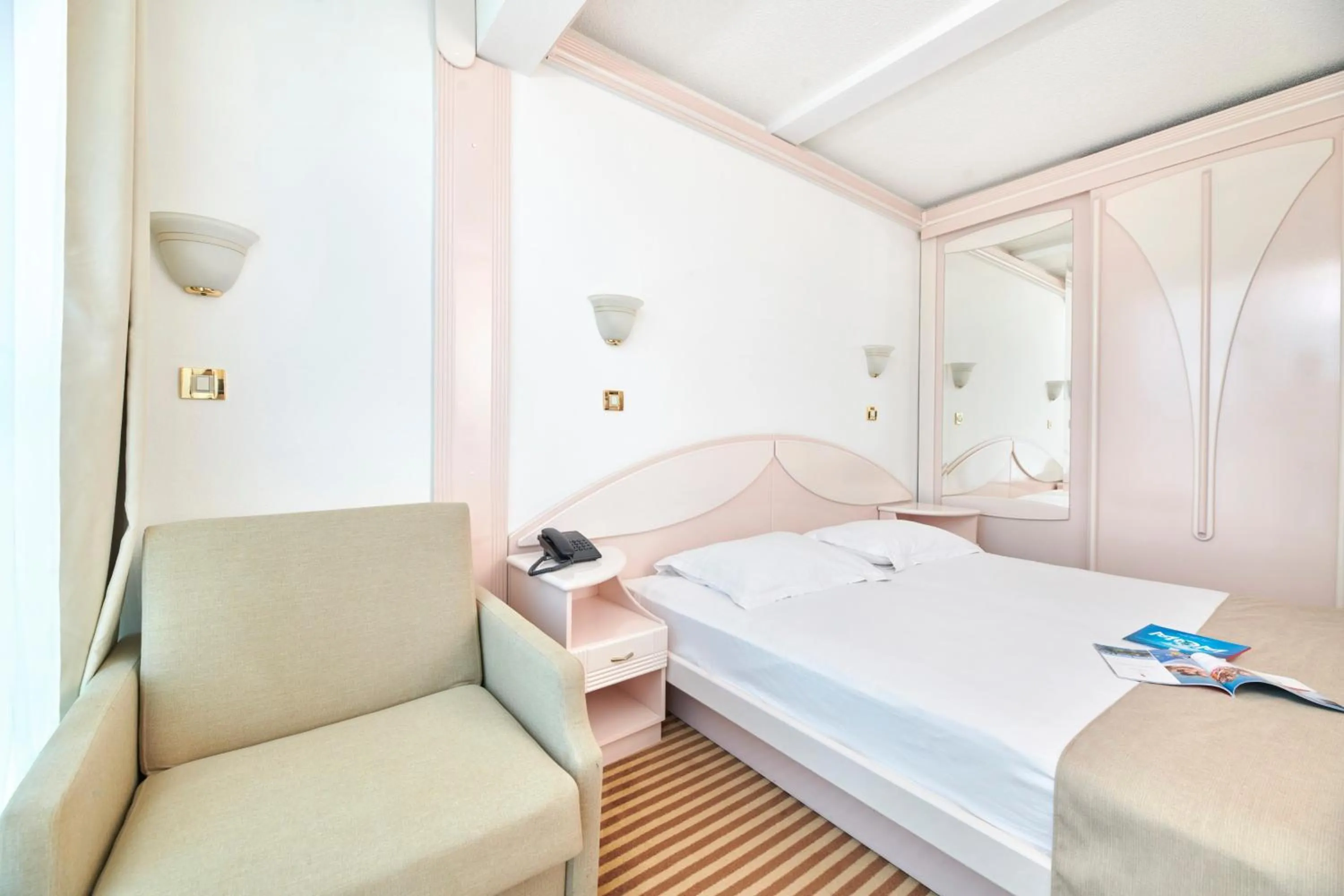 Bedroom, Bed in Hotel Zorna Plava Laguna