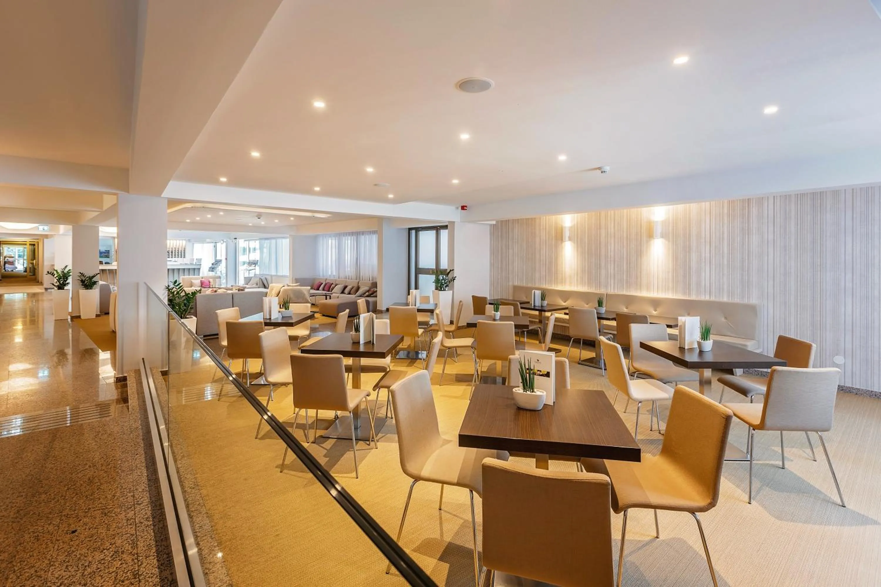 Lounge or bar in Hotel Zorna Plava Laguna