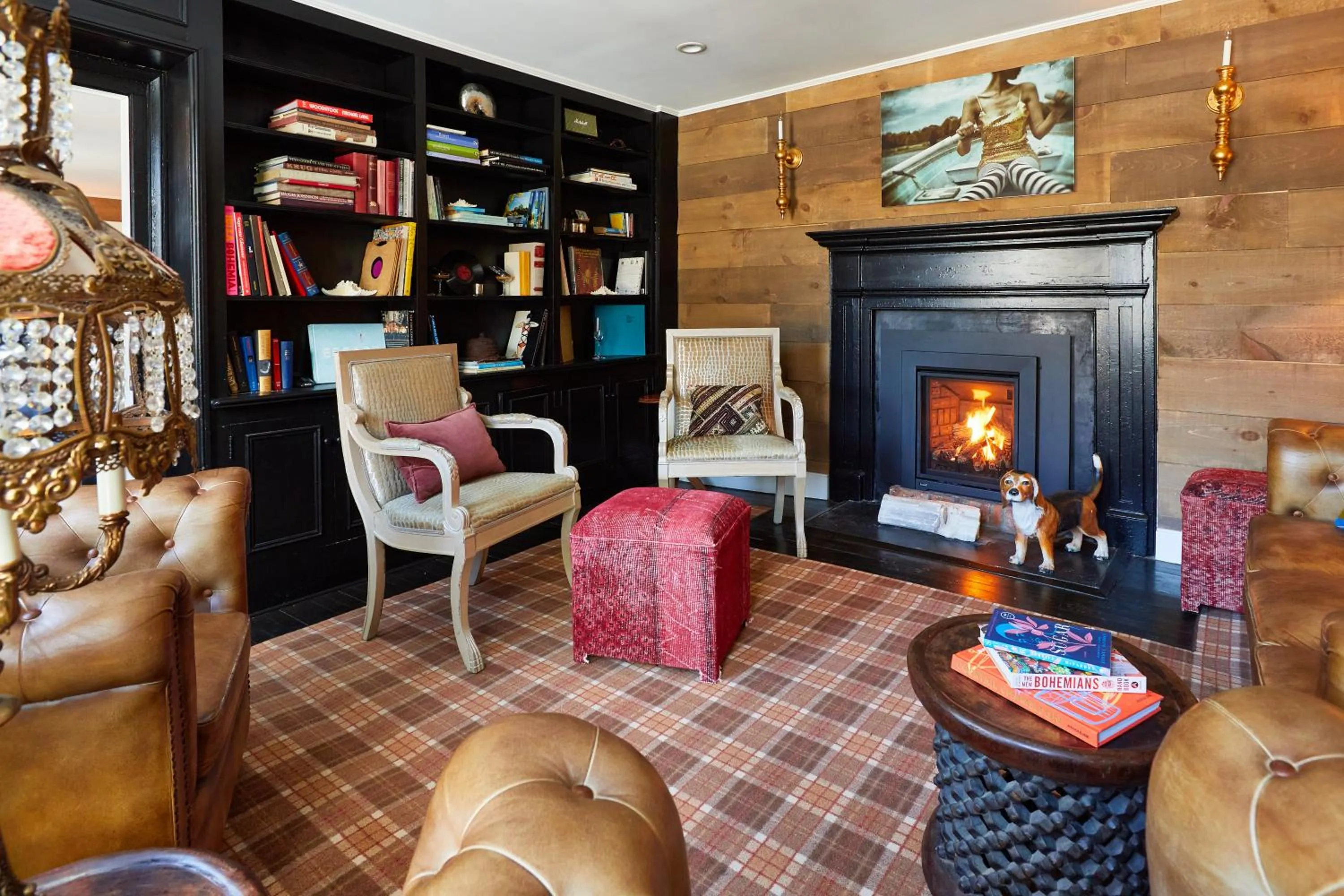 Seating area in Shelter Harbor Inn