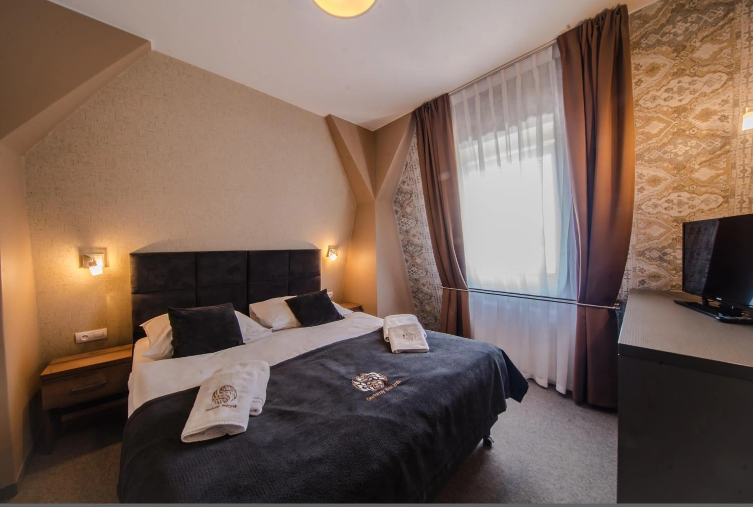 Bed in Srebrny Bucznik Wellness & Restaurant