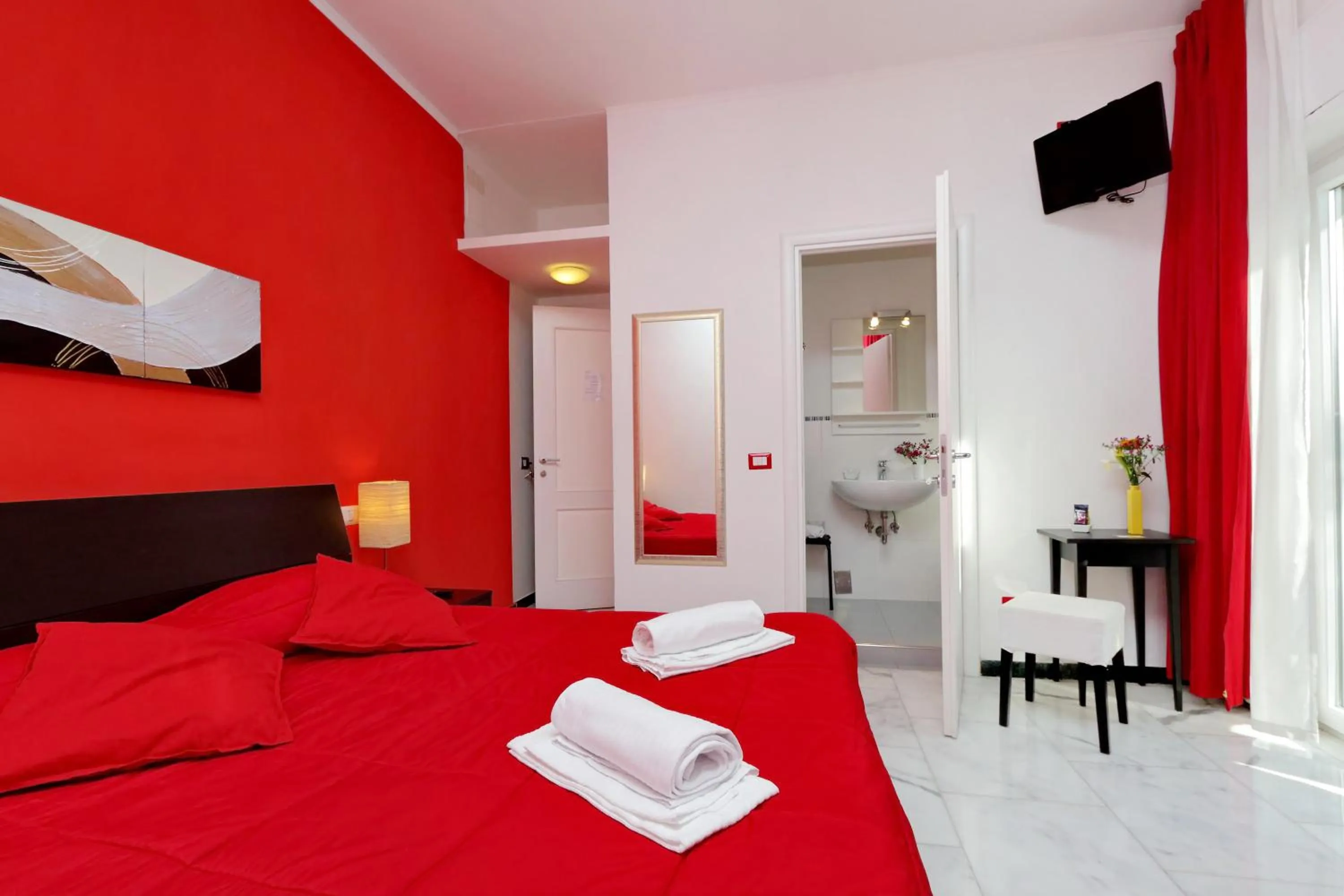 Bedroom, Bed in I Pini di Roma - Rooms & Suites