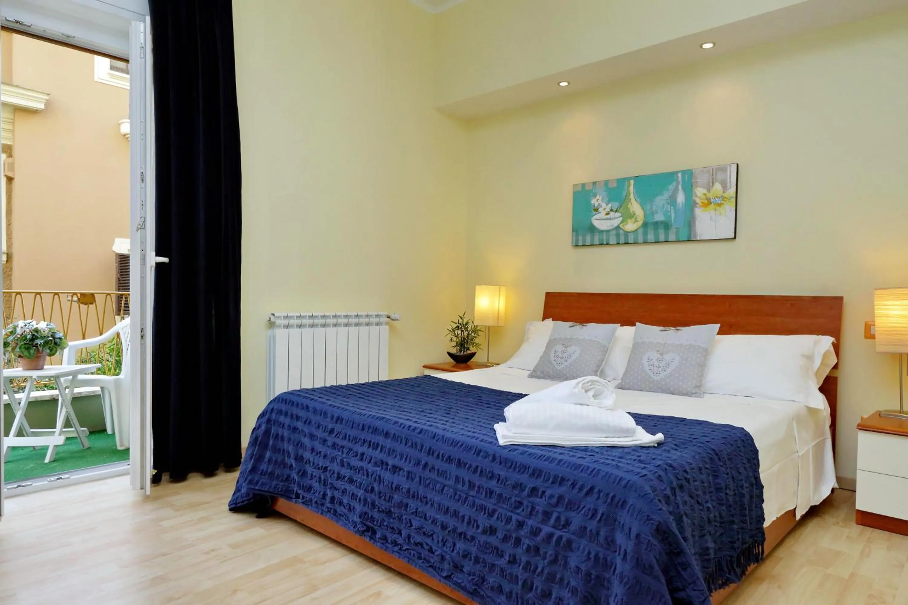 Bedroom, Bed in I Pini di Roma - Rooms & Suites