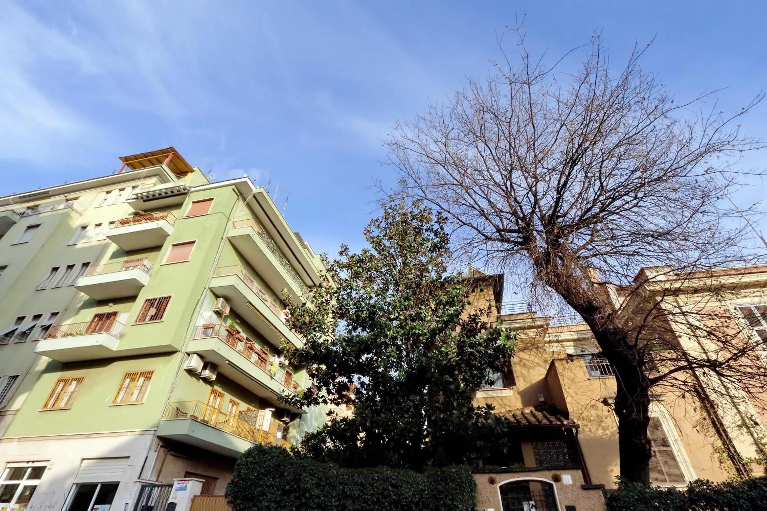 Property building in I Pini di Roma - Rooms & Suites