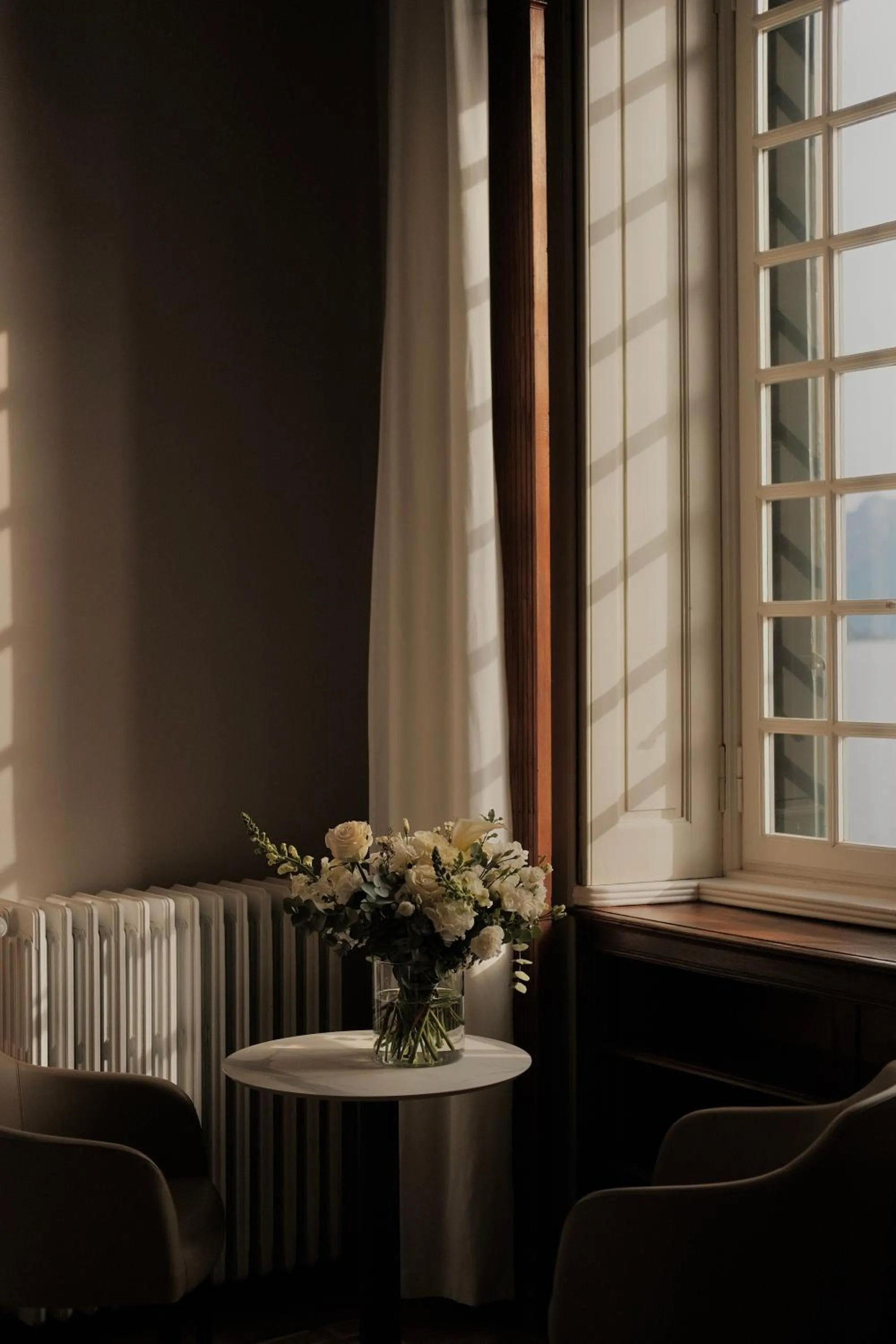 Living room in Hotel Villa Cipressi, by R Collection Hotels