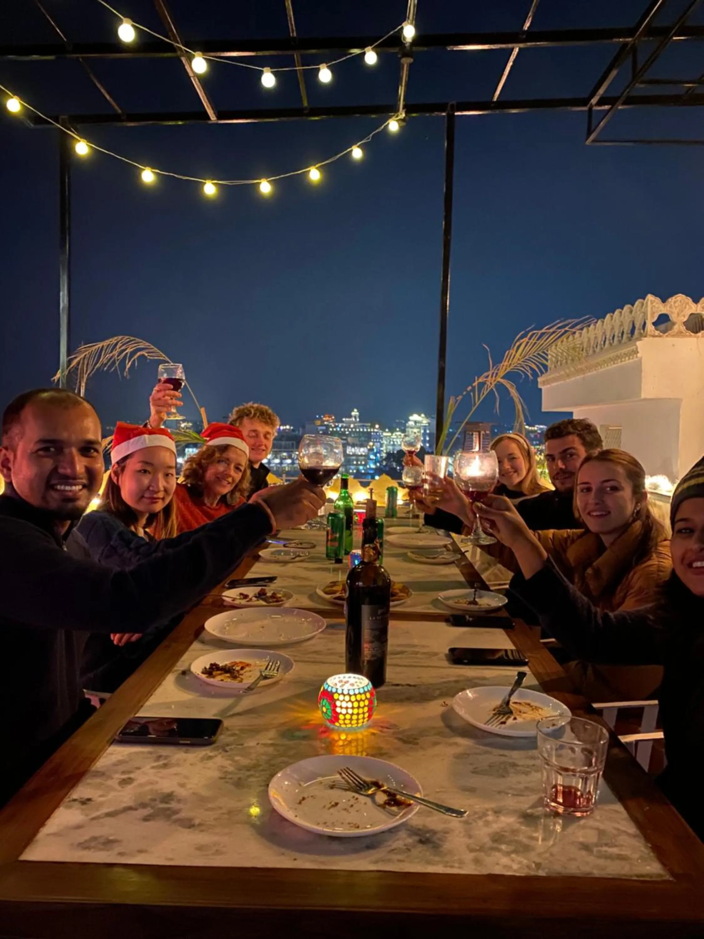 Restaurant/places to eat in Hostel Mantra