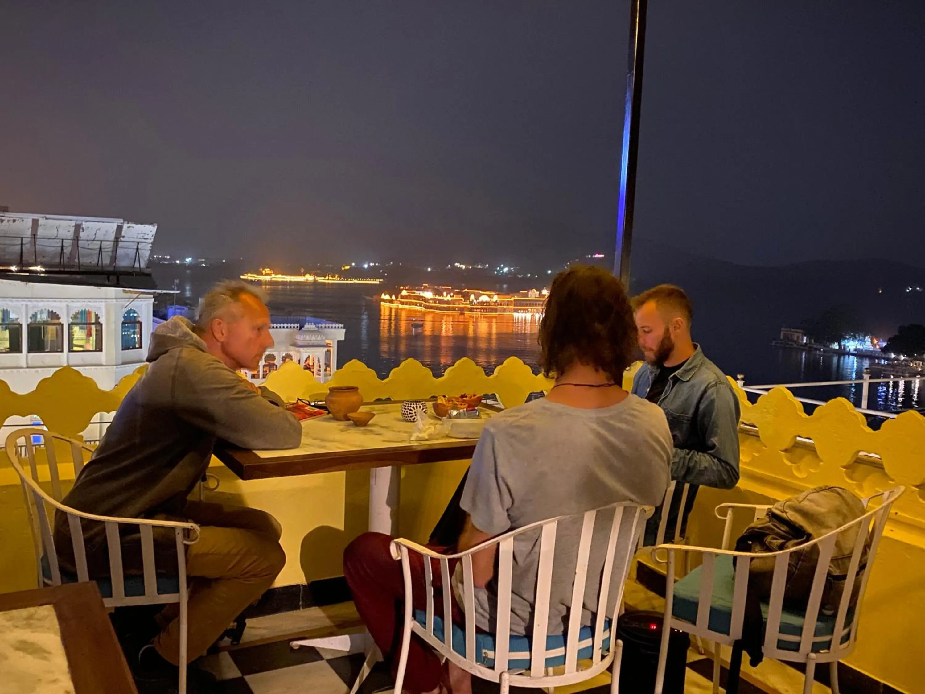 Night in Hostel Mantra