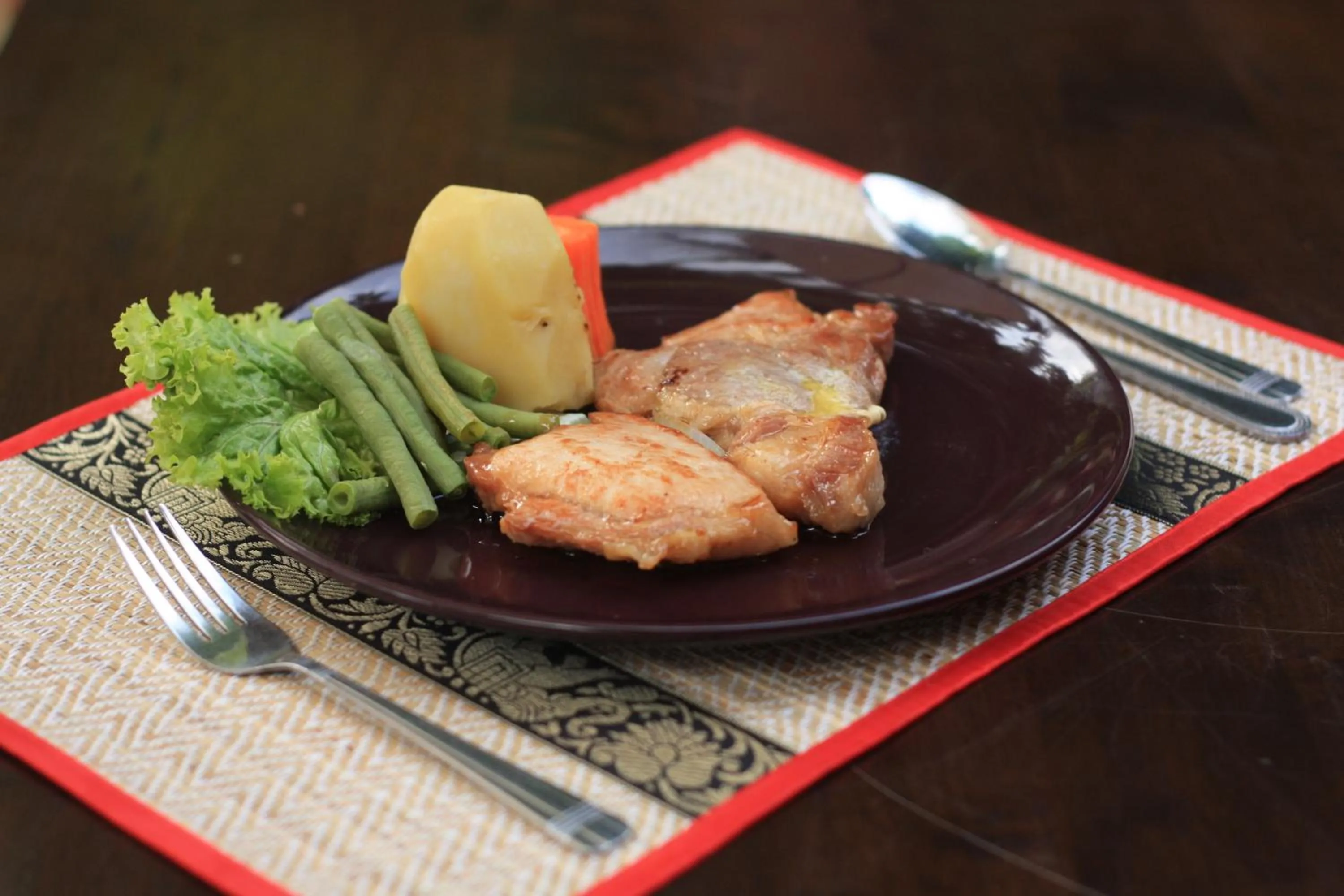 Restaurant/places to eat in Grand Sea Beach Resort