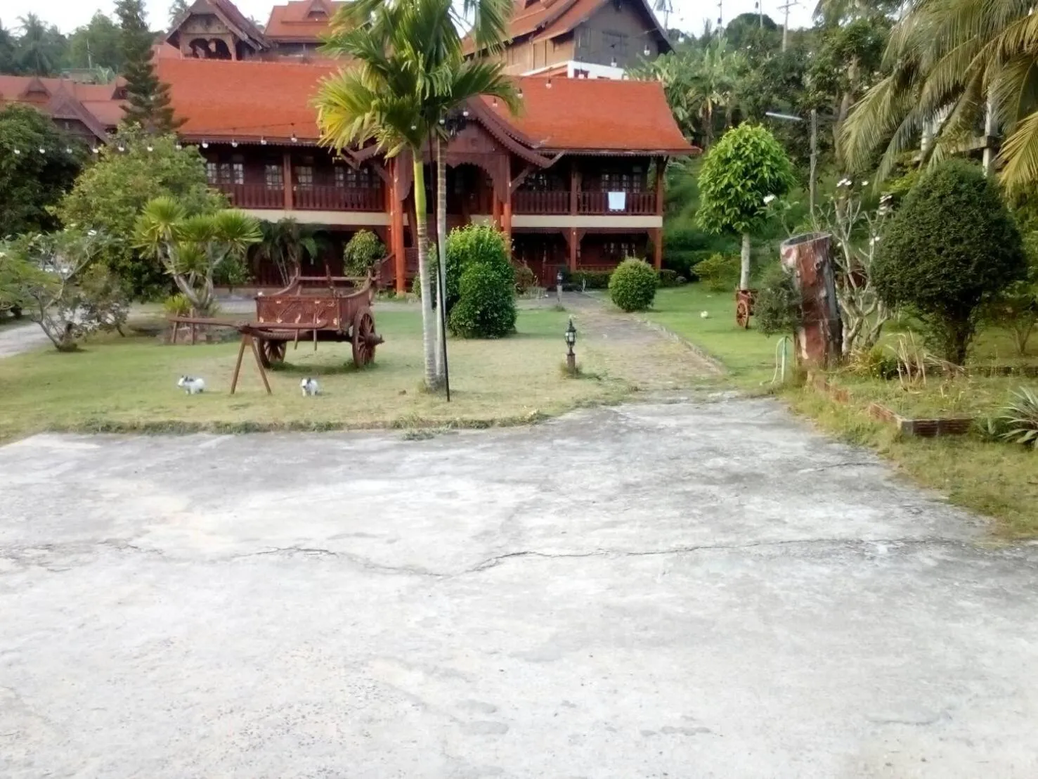 Garden in Grand Sea Beach Resort