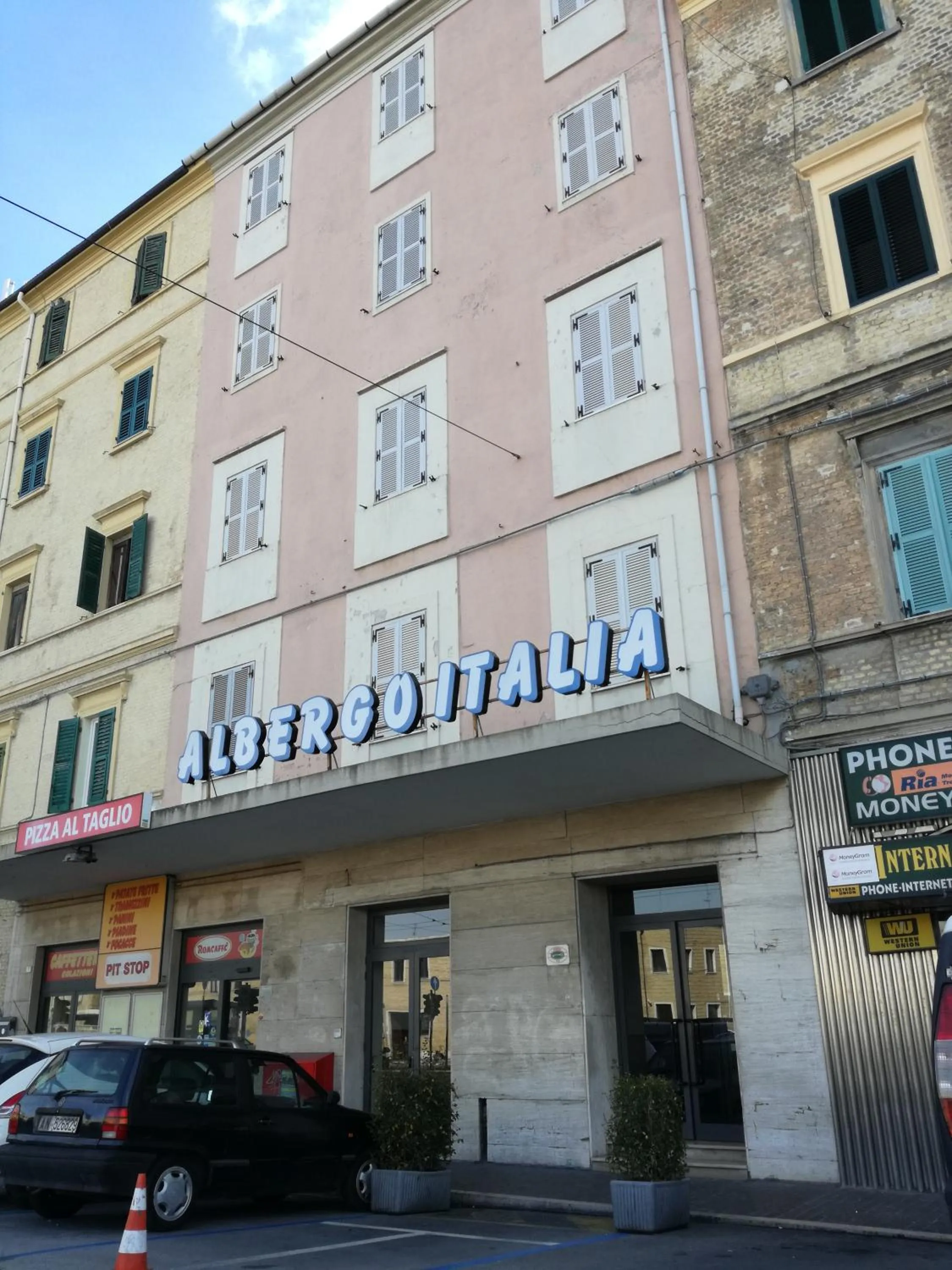Property building in Albergo Italia