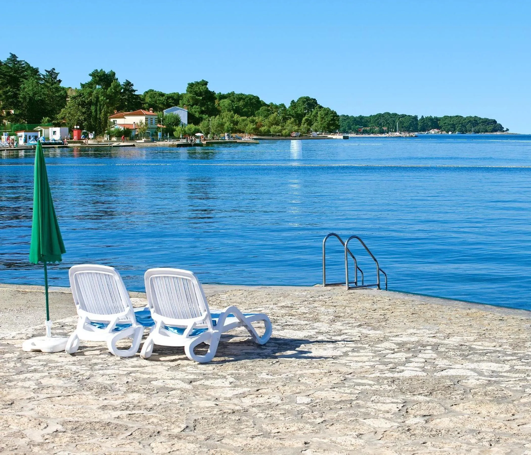 Beach in Garden Suites Park Plava Laguna