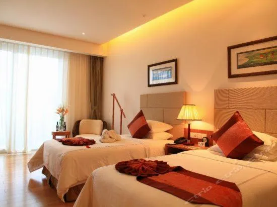 Bed in Mingshen Golf & Bay Resort Sanya