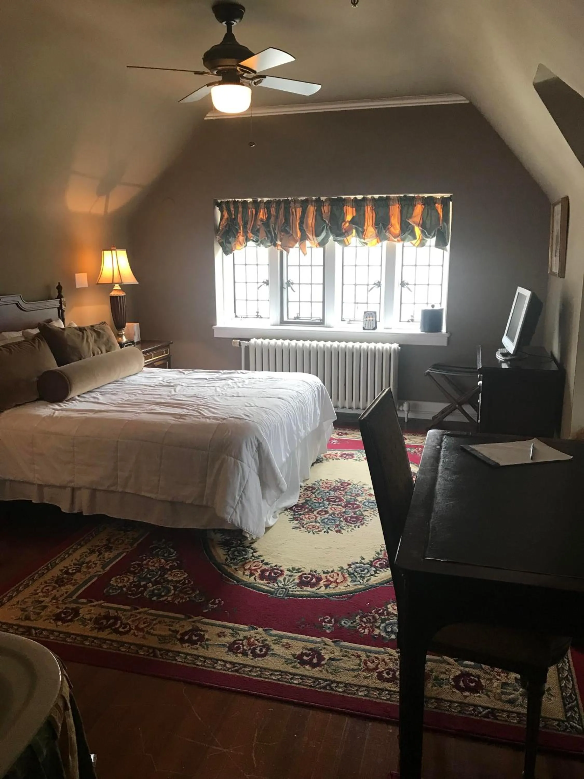 Bed in The Castle at Skylands Manor