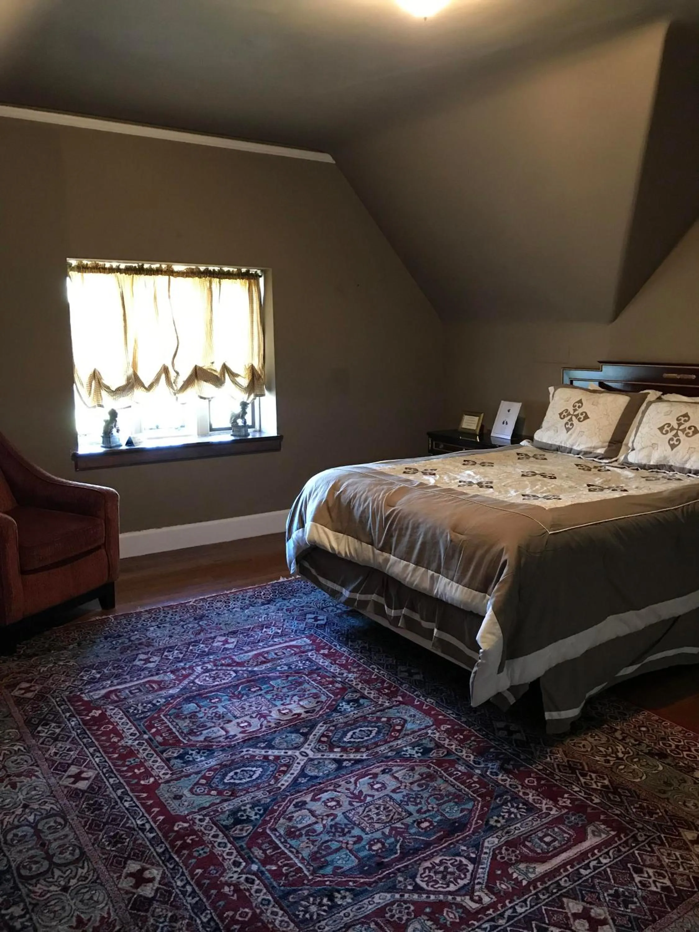 Bed in The Castle at Skylands Manor