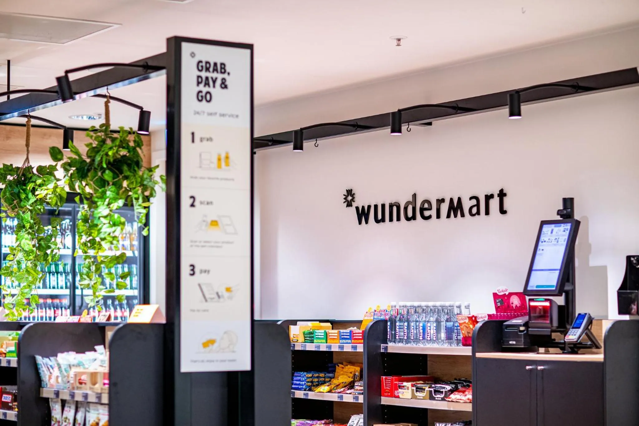 Lobby or reception in Holiday Inn Express Rotterdam - Central Station by IHG