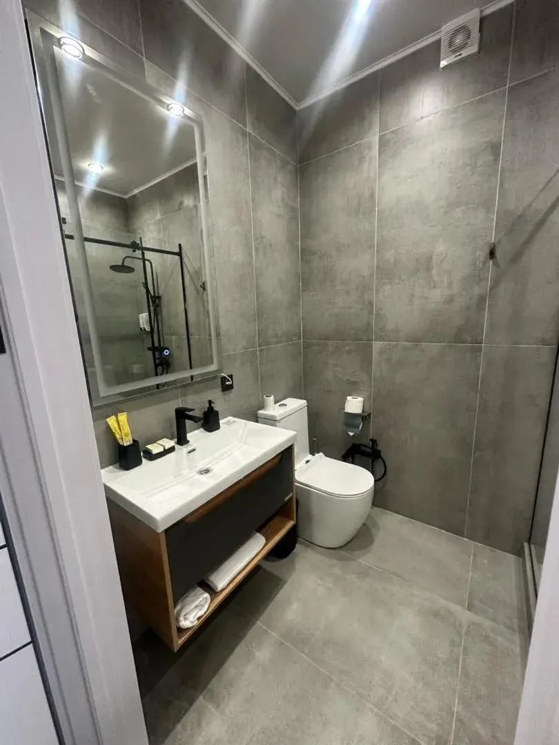 Family Room - single occupancy in Golden Dragon Family Room - single occupancy in Golden Dragon