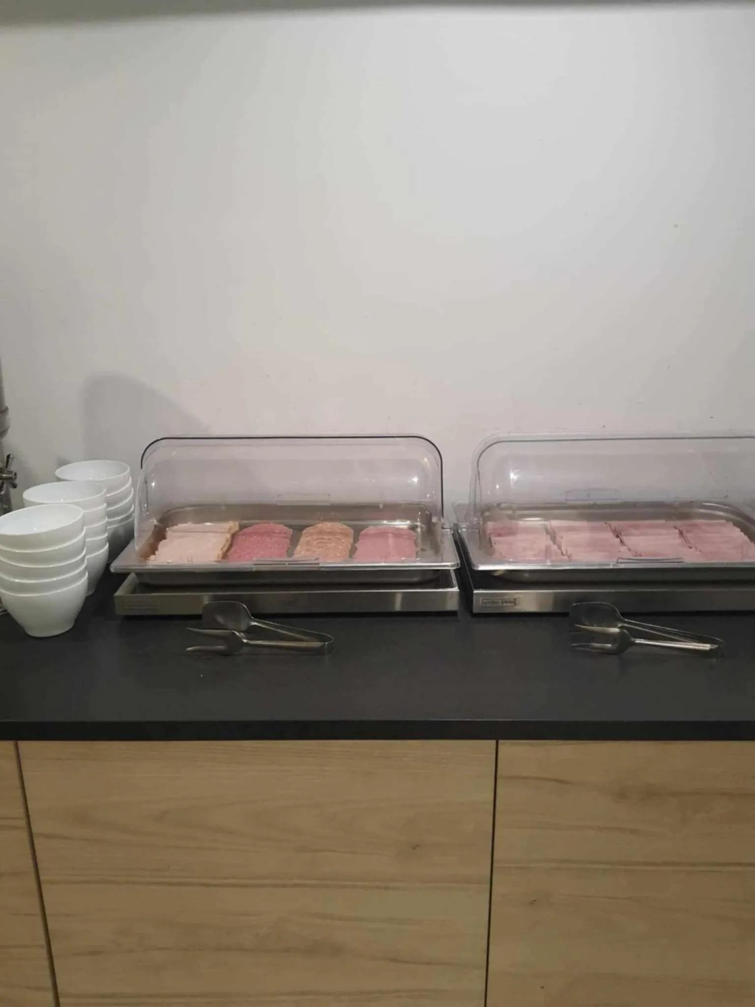 Breakfast in Day's Inn Hotel and Residence