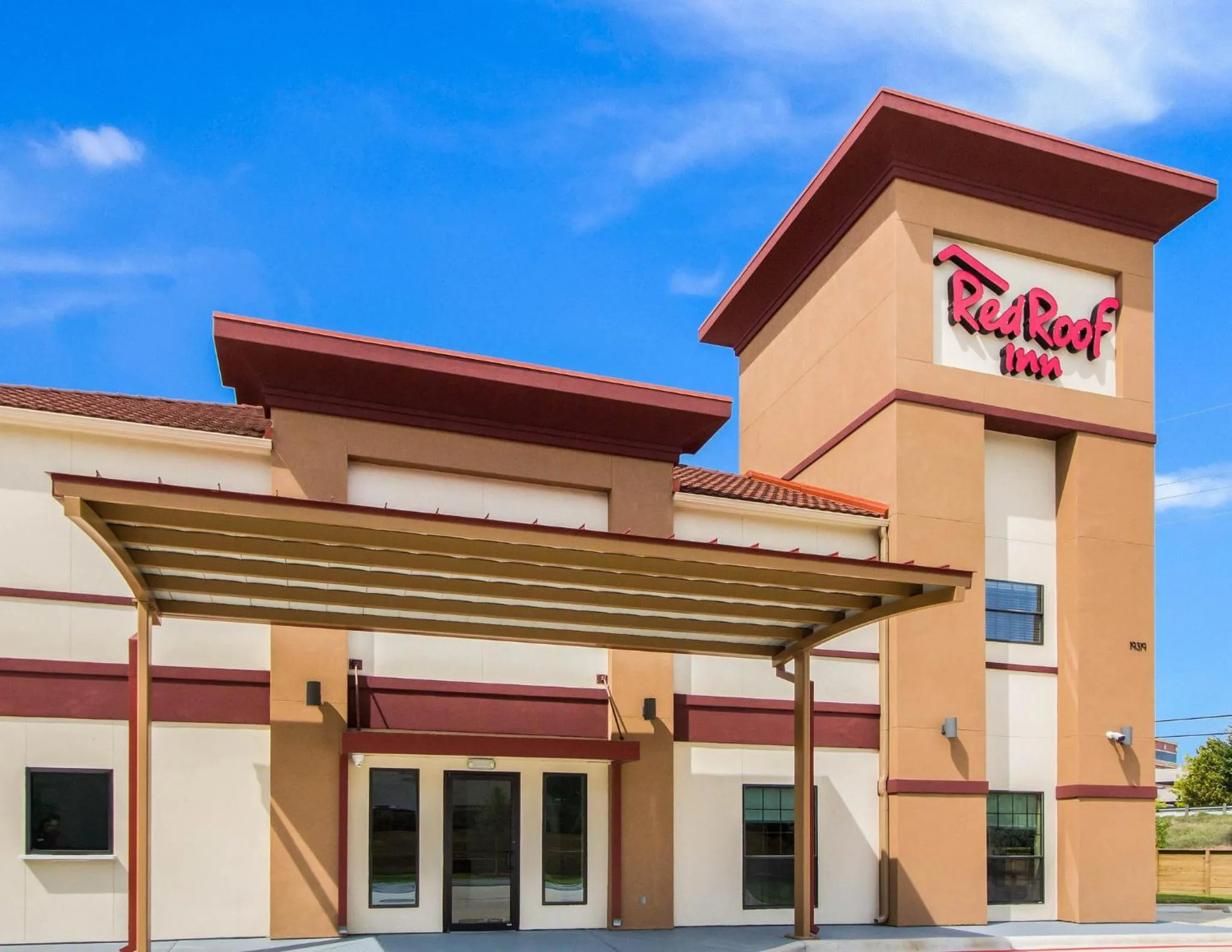 Property building in Red Roof Inn Houston - Willowbrook