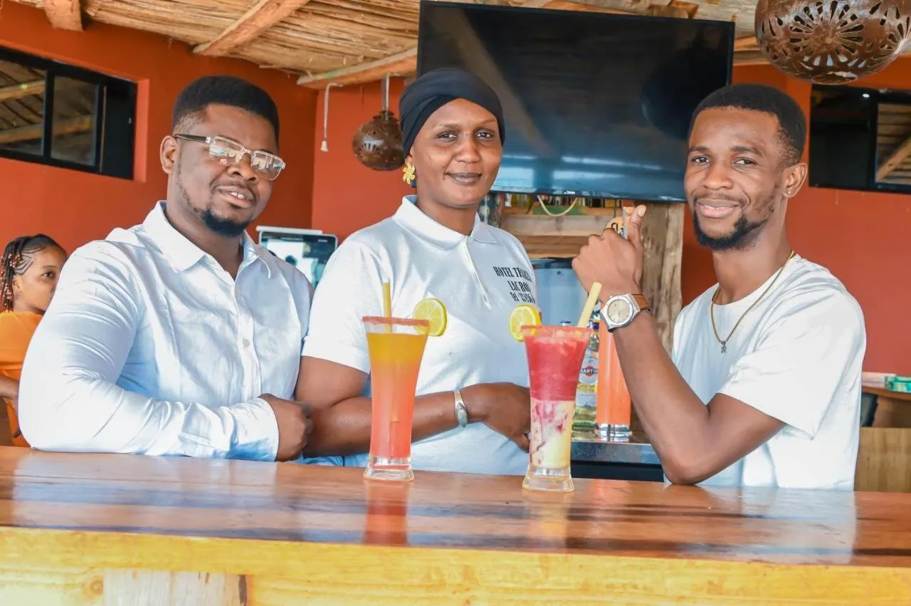 Restaurant/places to eat in Hotel le Trarza