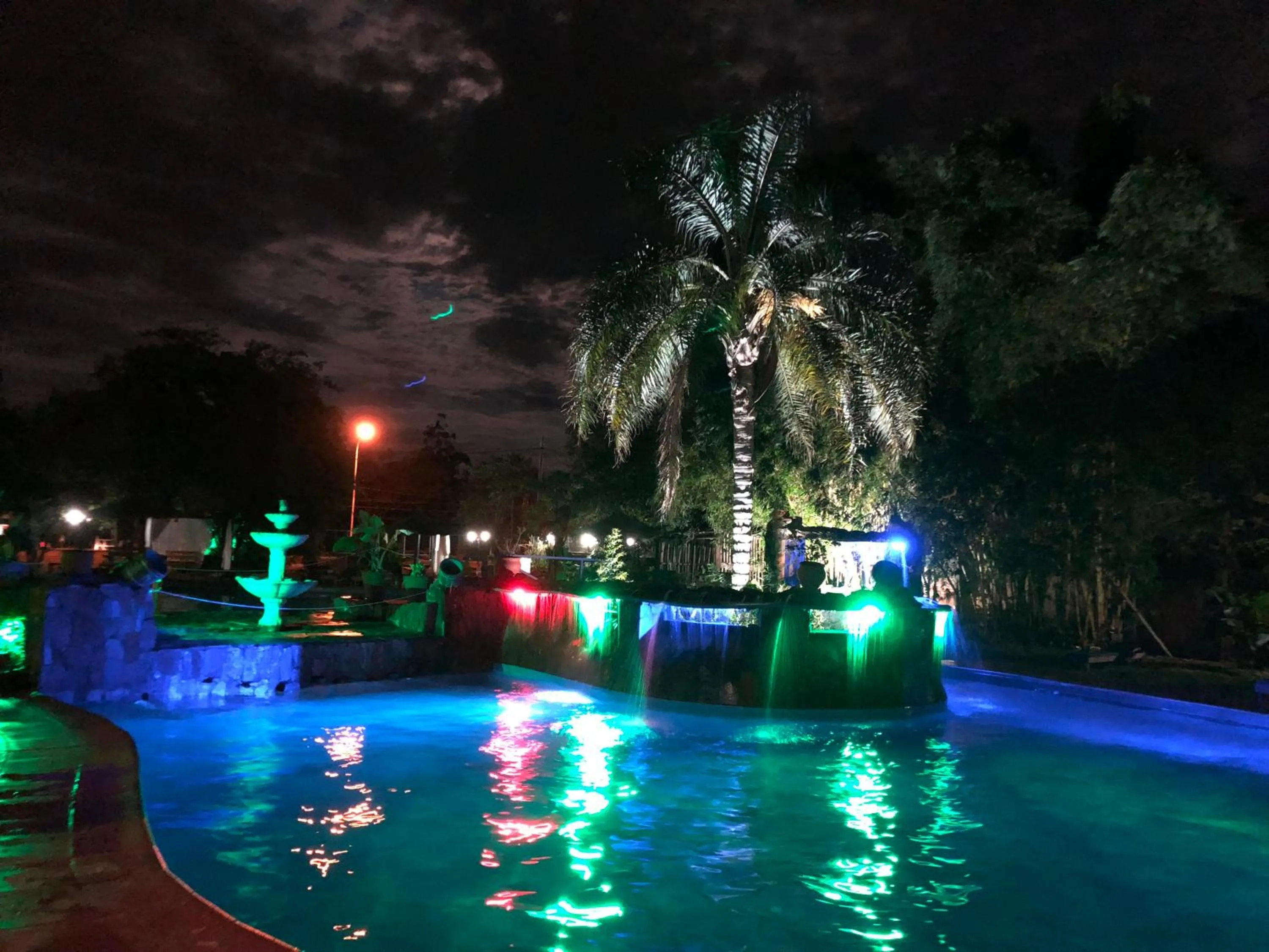 Swimming pool in Hotel Carmen