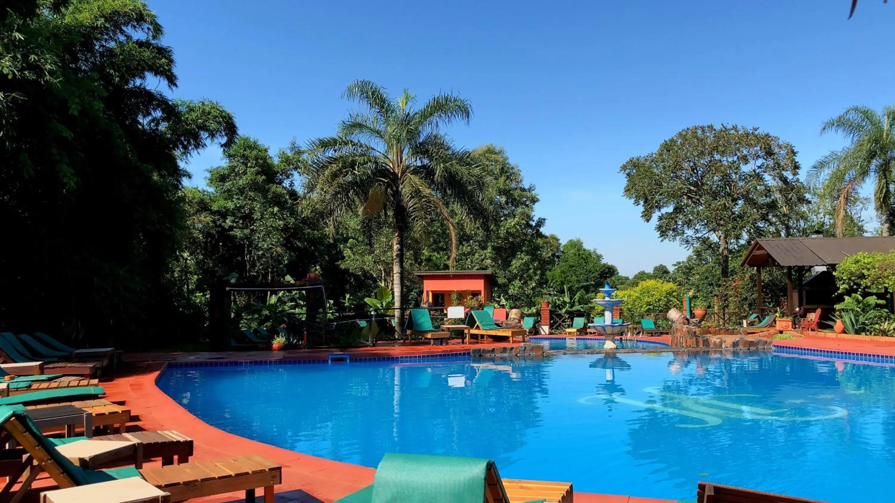 Swimming pool in Hotel Carmen