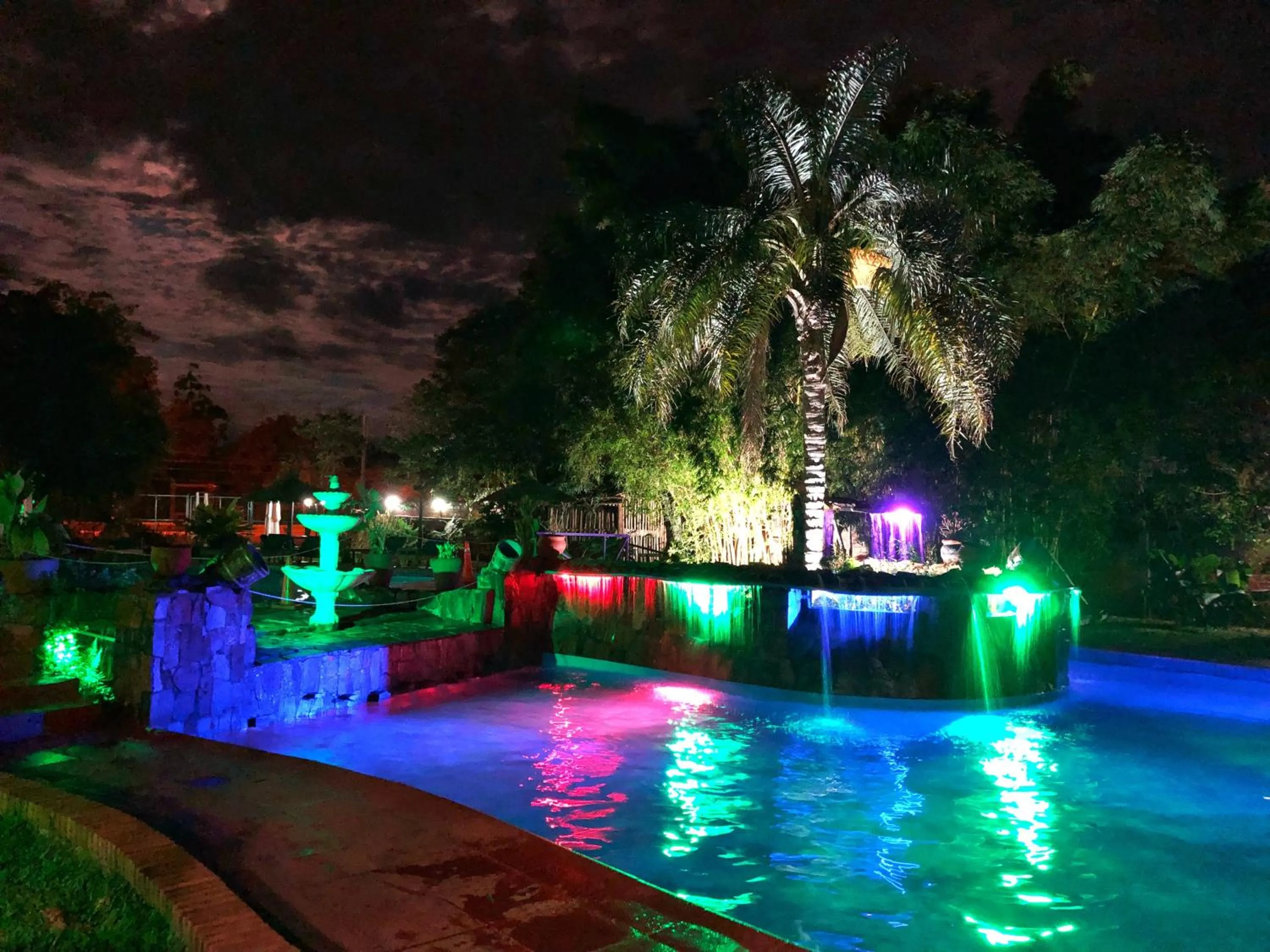 Swimming pool in Hotel Carmen
