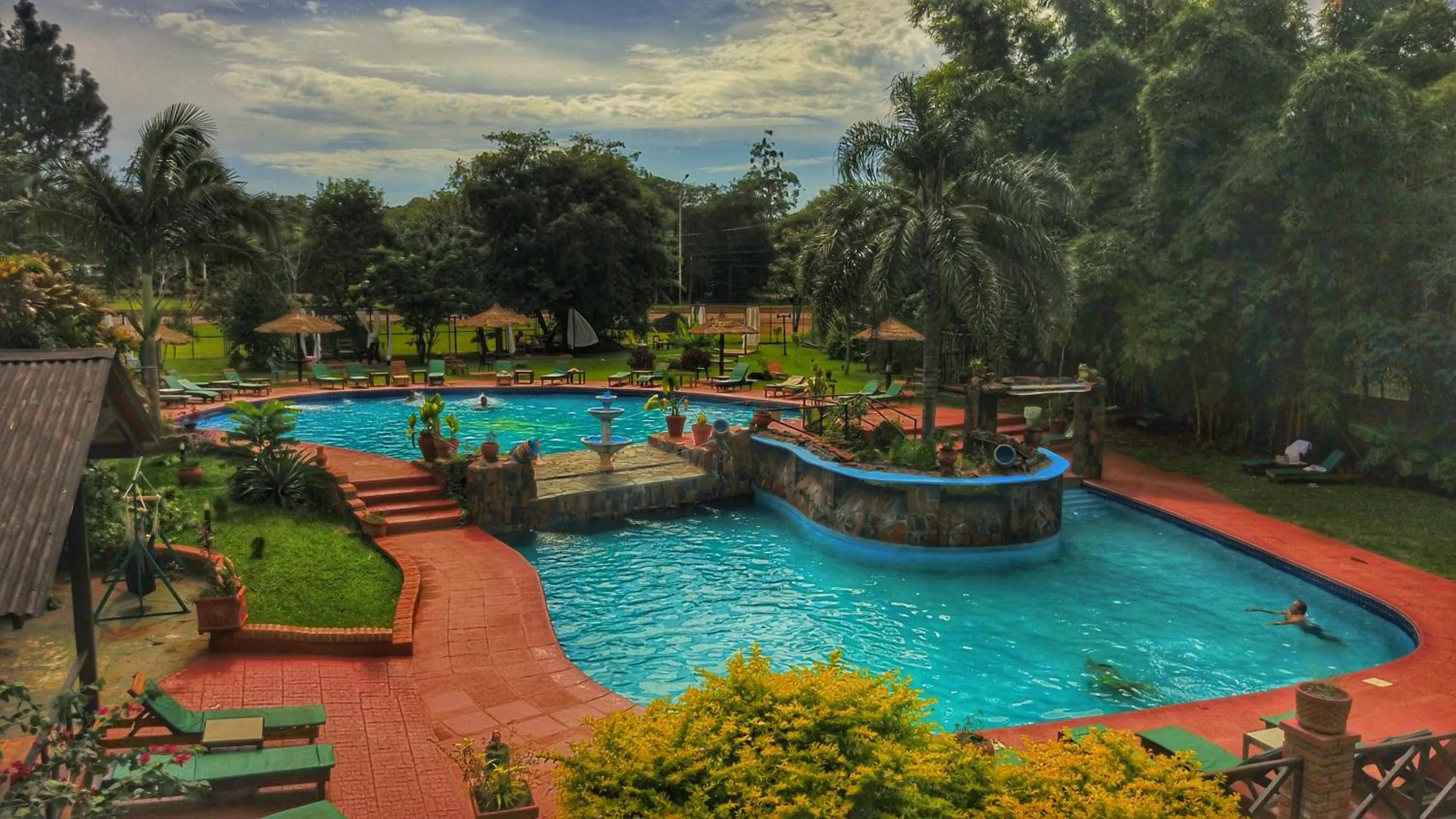 Swimming pool in Hotel Carmen