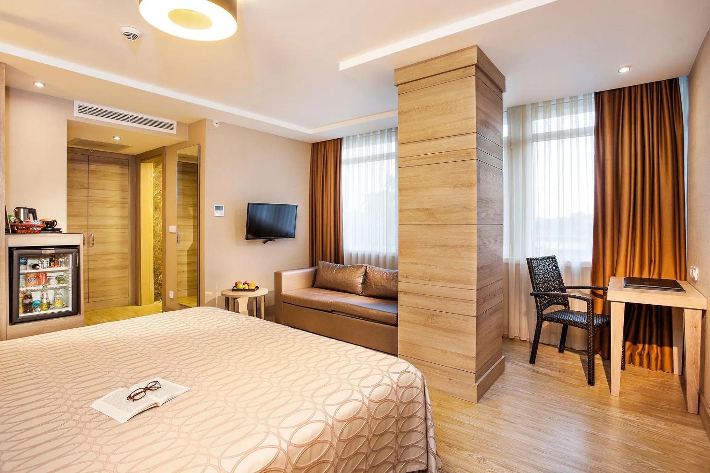 Seating area, Bed in Nidya Hotel Galataport