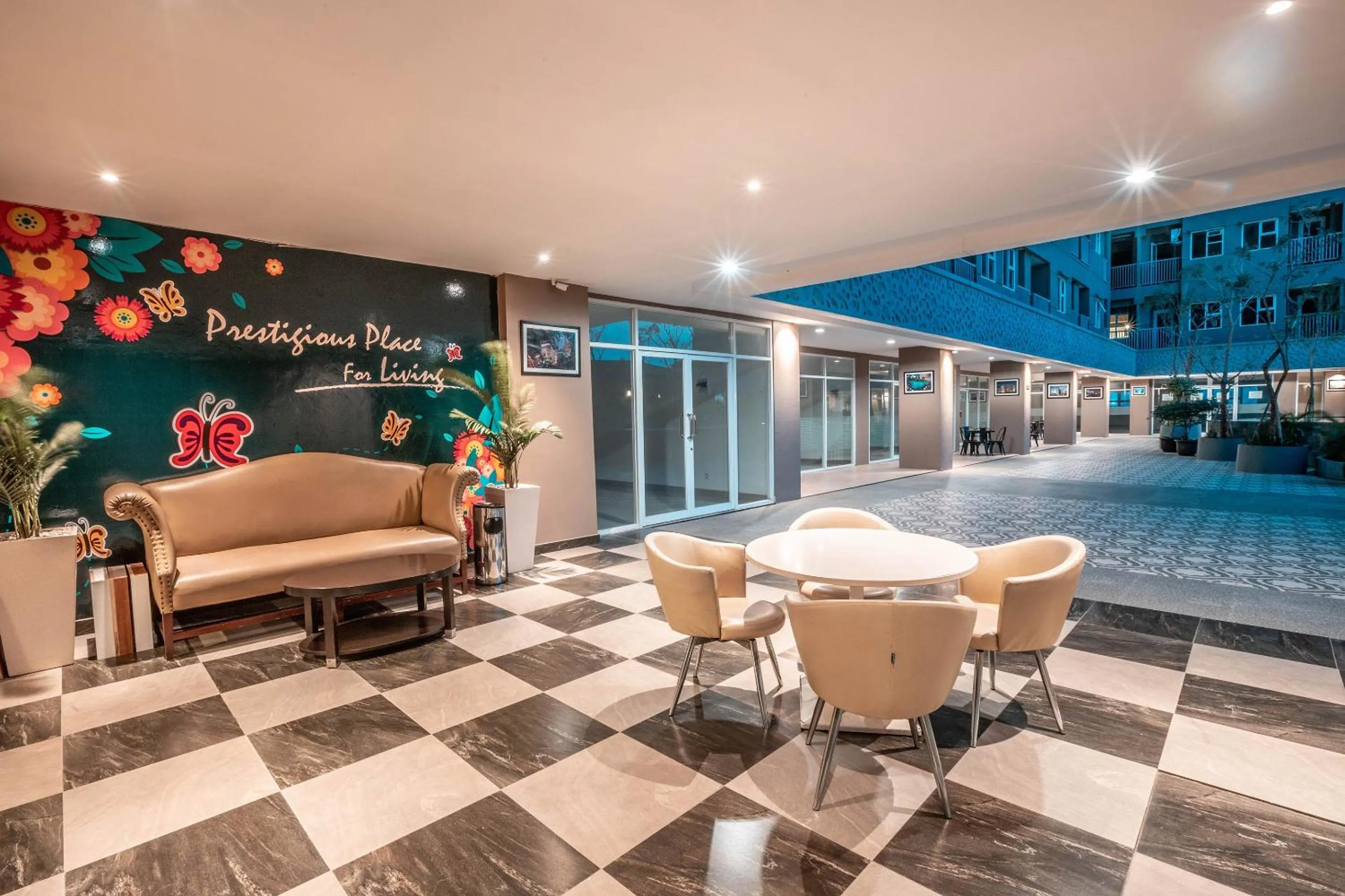 Lobby or reception in OYO Flagship 728 Baileys Apartment