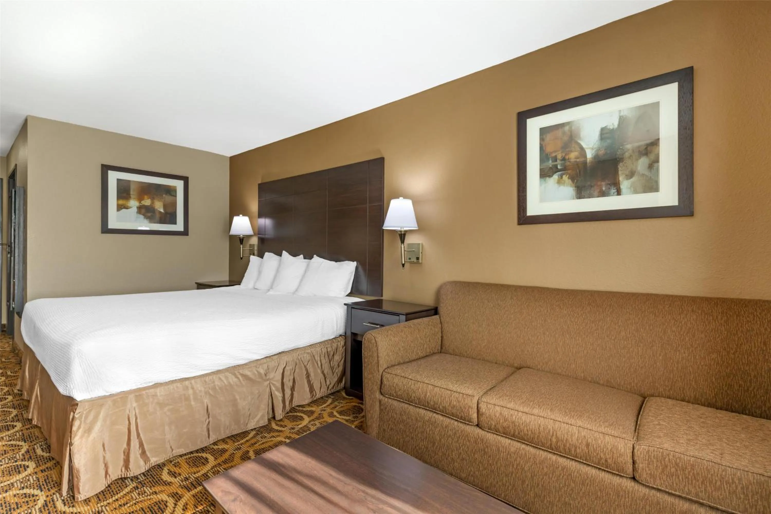 Bedroom, Bed in Best Western Northwest Inn