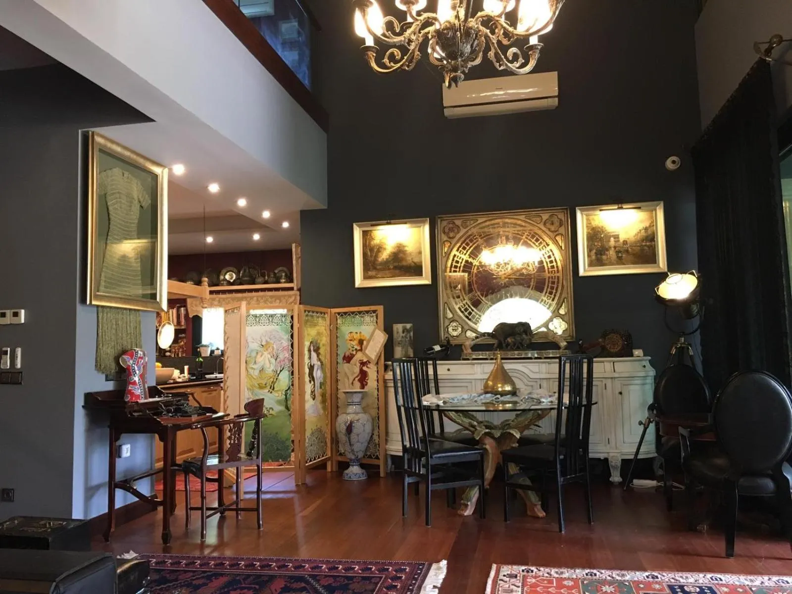 Communal lounge/ TV room in Villa No 5