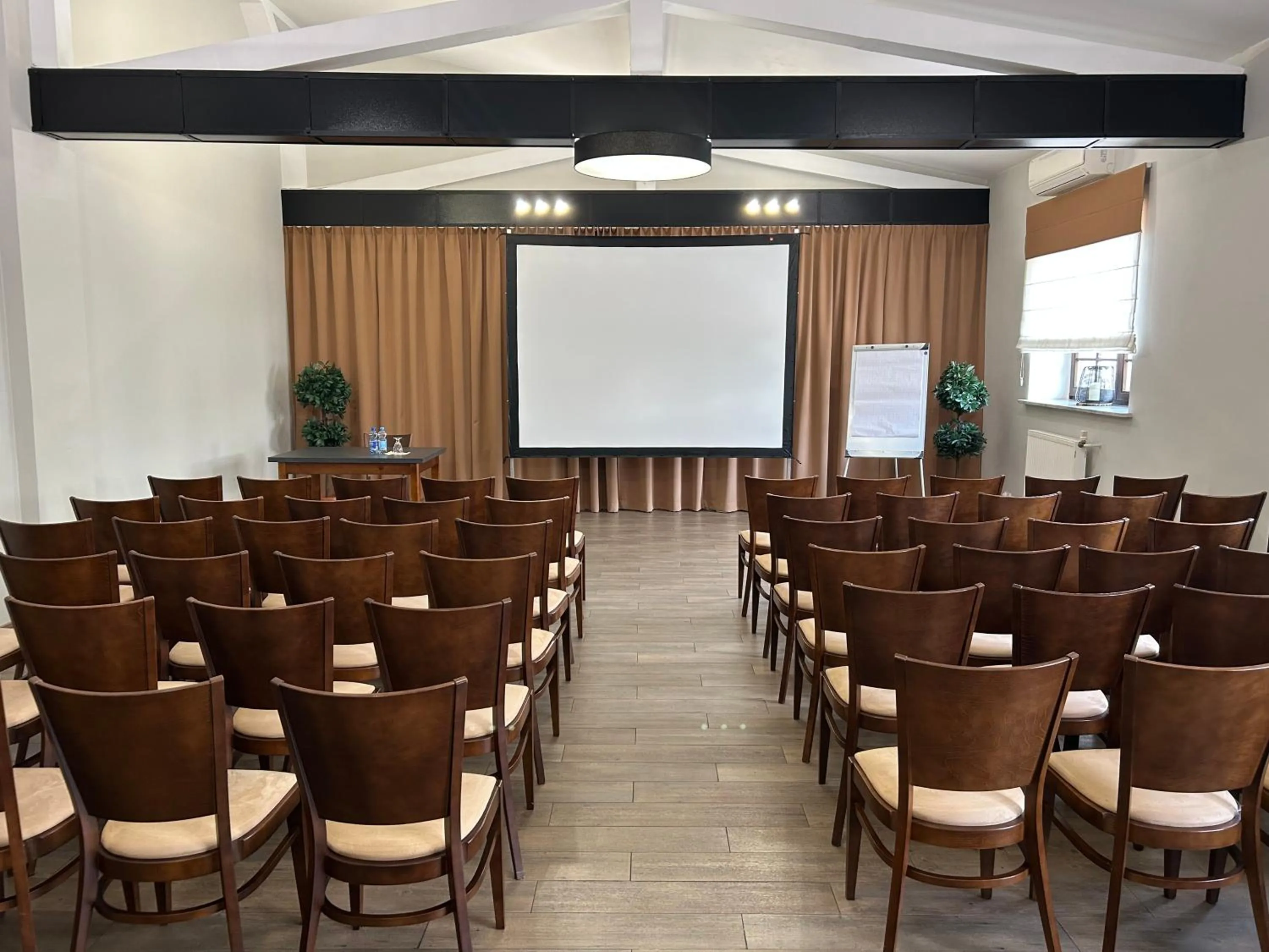 Meeting/conference room in REST HOTEL VARIA Działdowo