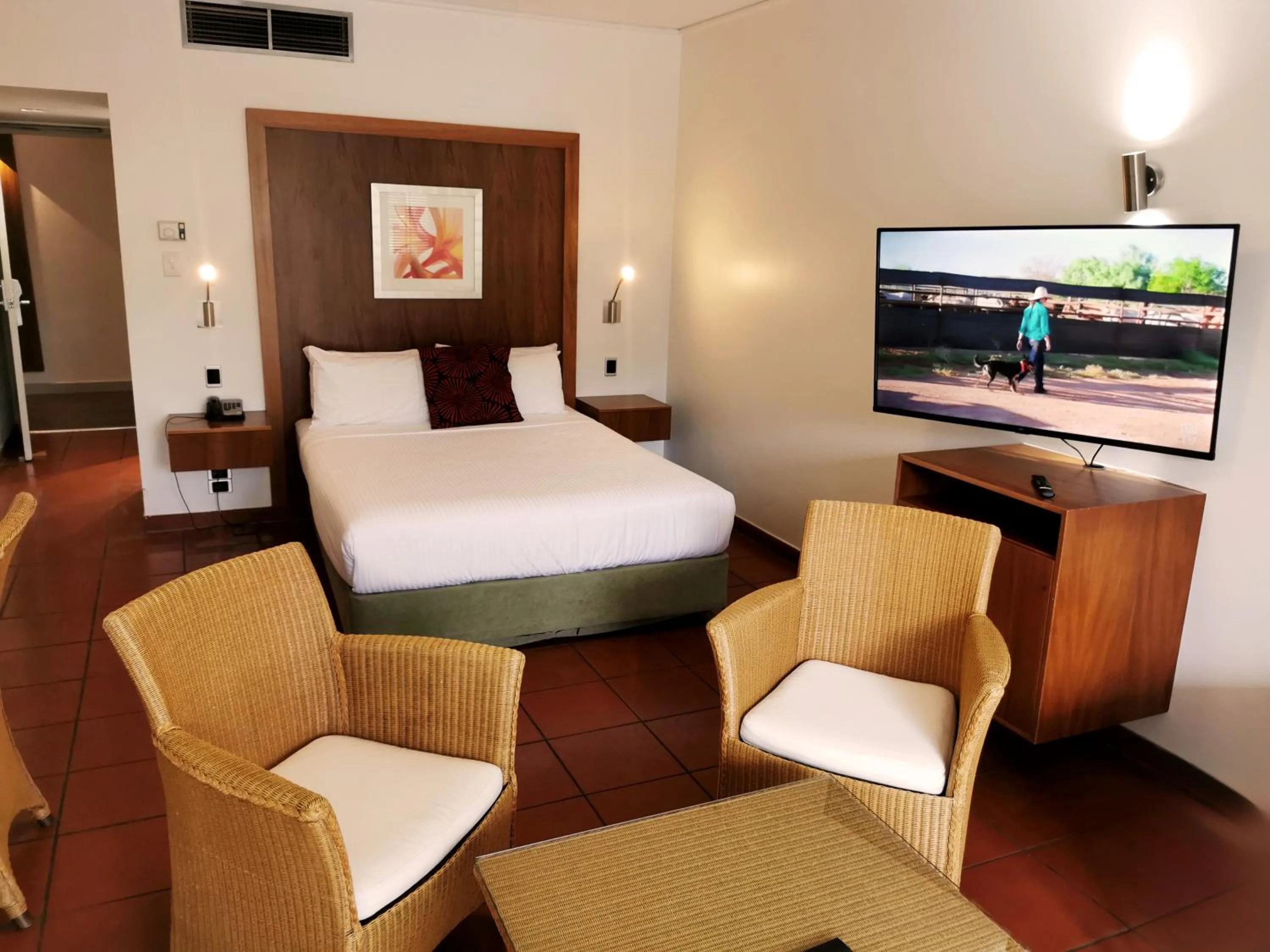 Photo of the whole room, Bed in Ramada By Wyndham Cairns City Centre