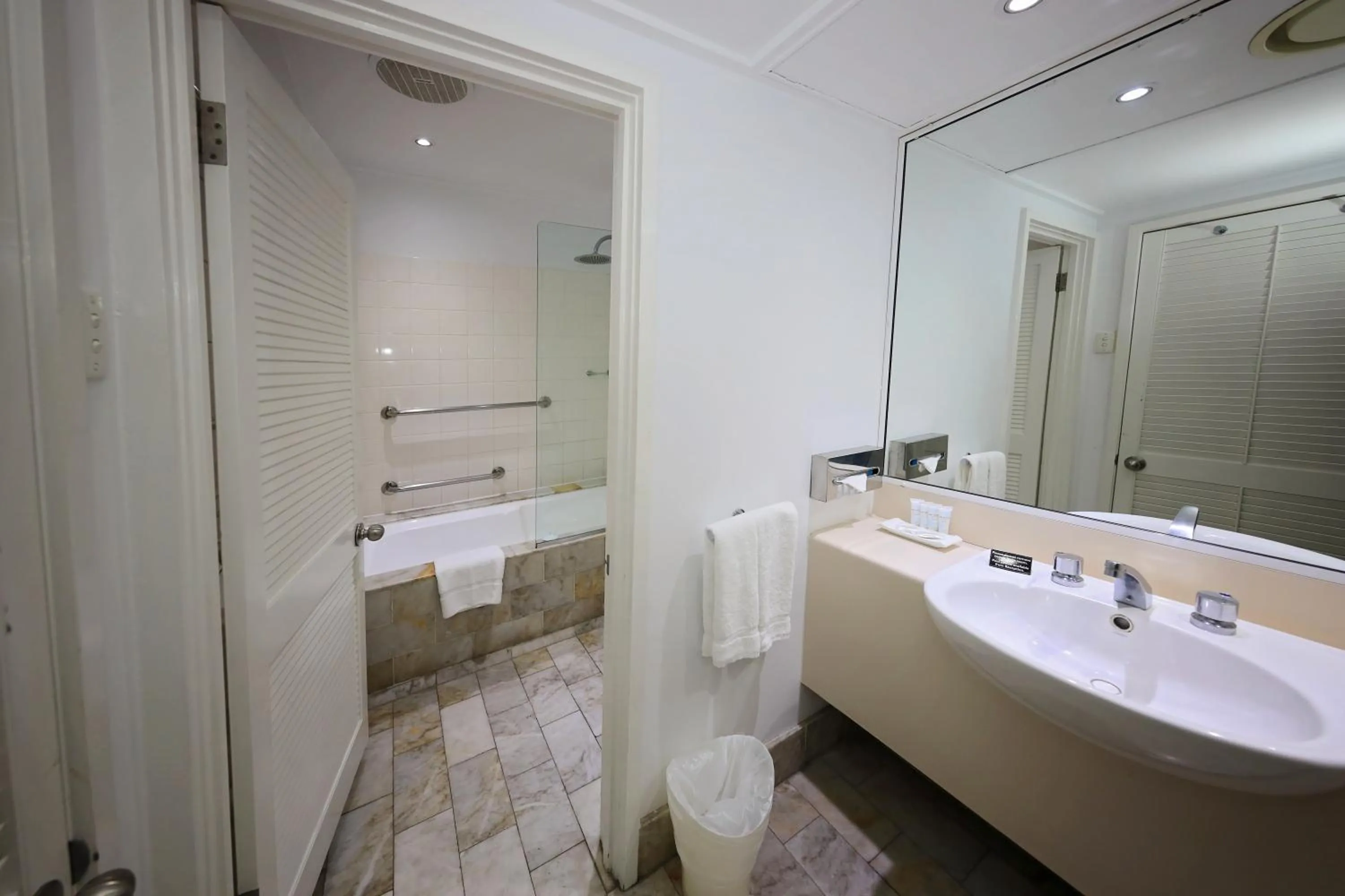 Shower in Ramada By Wyndham Cairns City Centre