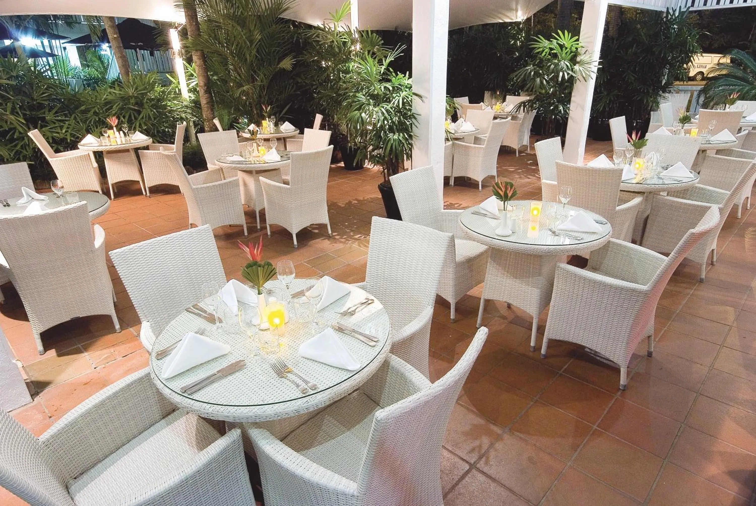 Restaurant/places to eat in Ramada By Wyndham Cairns City Centre