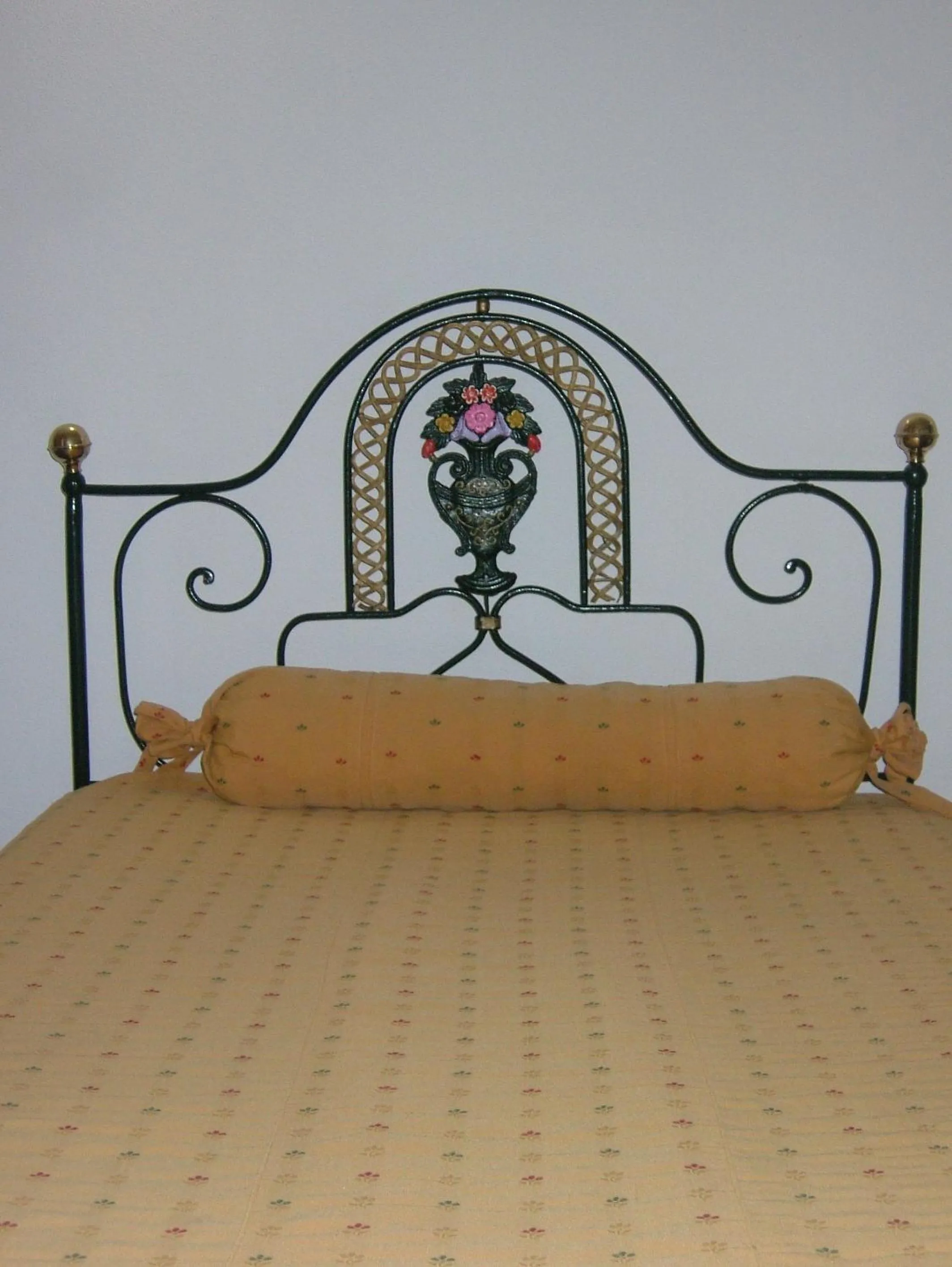 Bed in Alentejano Low Cost Hotel