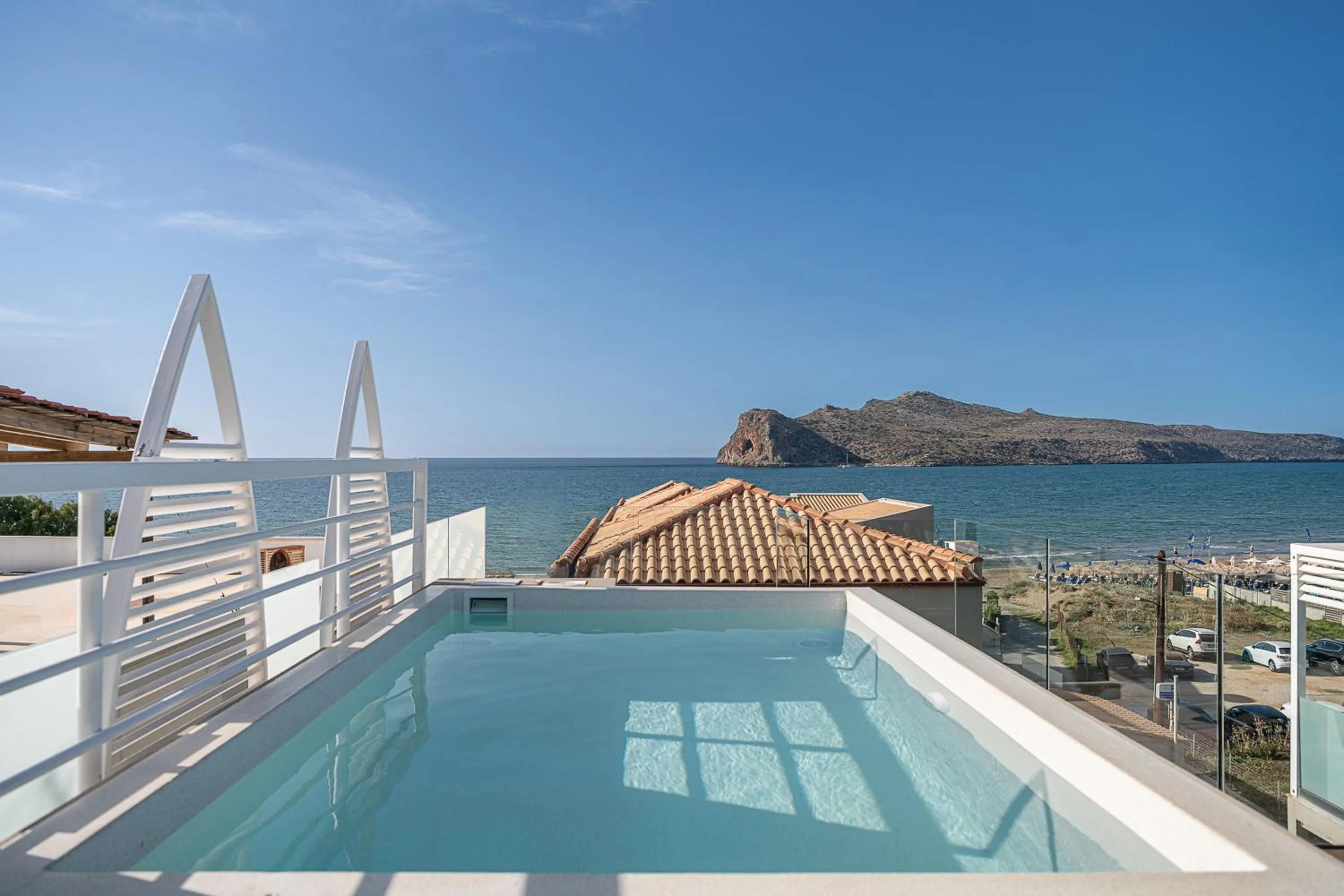 Swimming pool in Vergina Beach Hotel