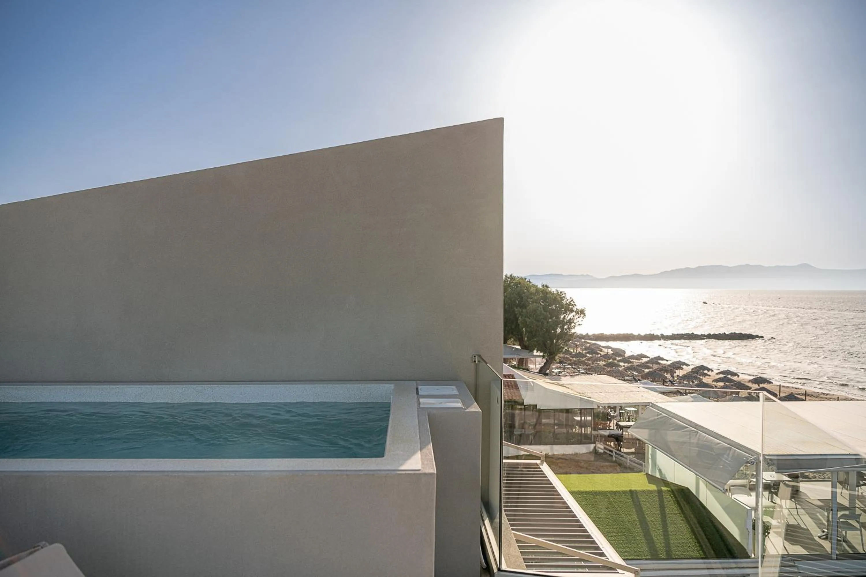 Swimming pool in Vergina Beach Hotel