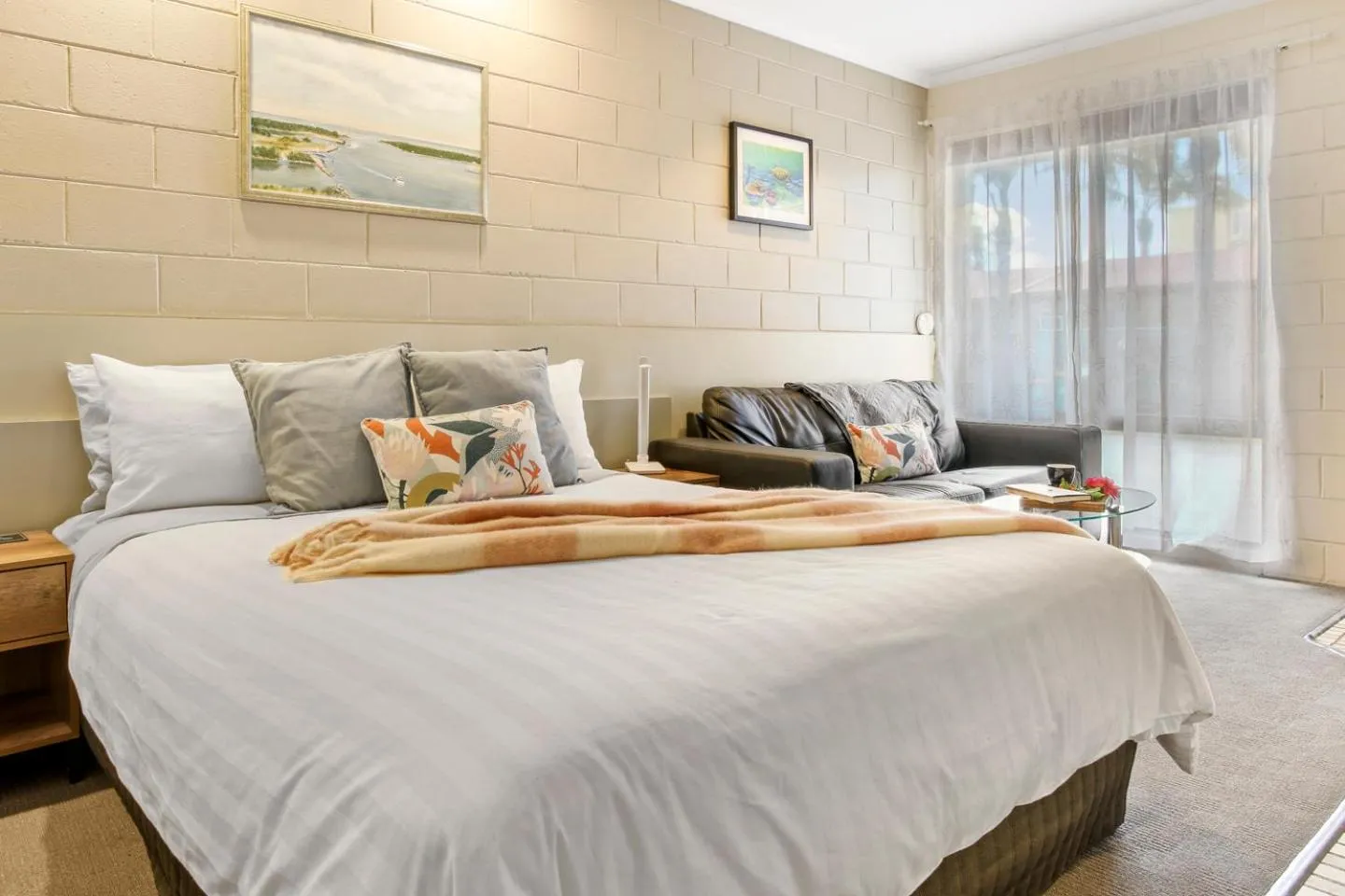 Bed in Sandbar Motel