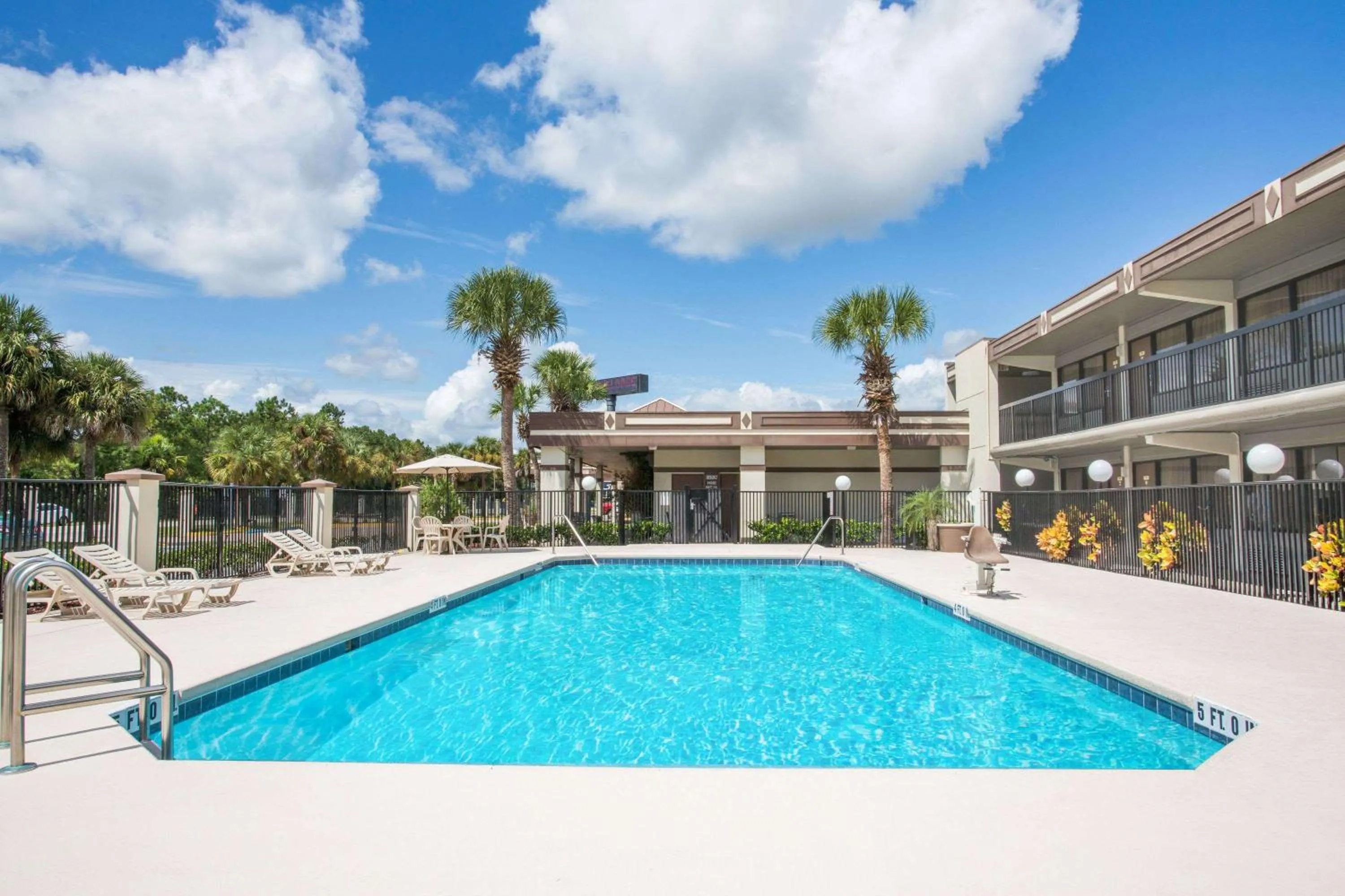 On site in Travelodge by Wyndham Deltona