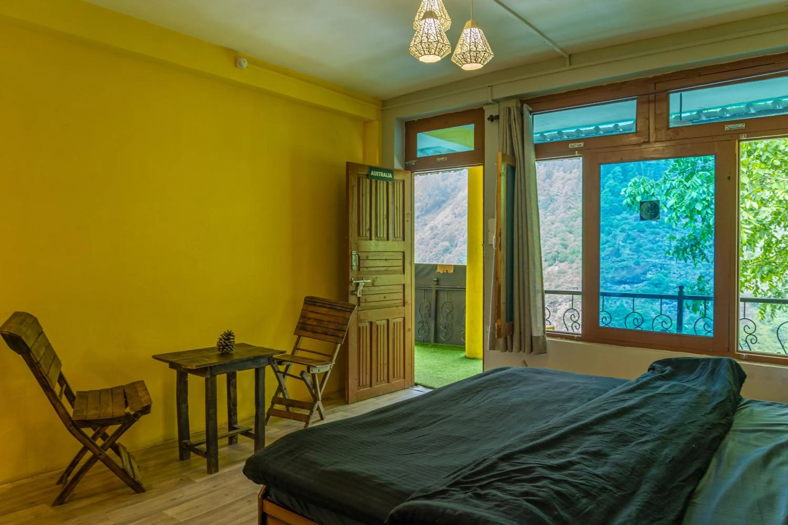 Photo of the whole room in Whoopers Hostel Tosh